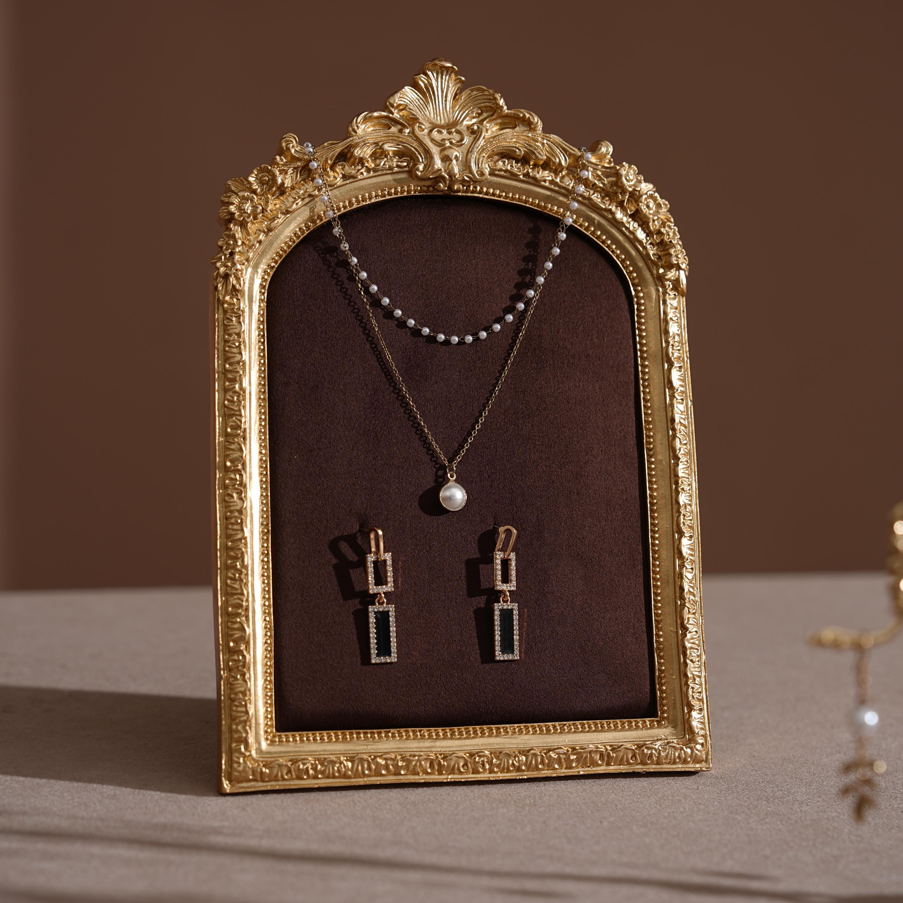 8-Piece Rococo Jewelry Display Set