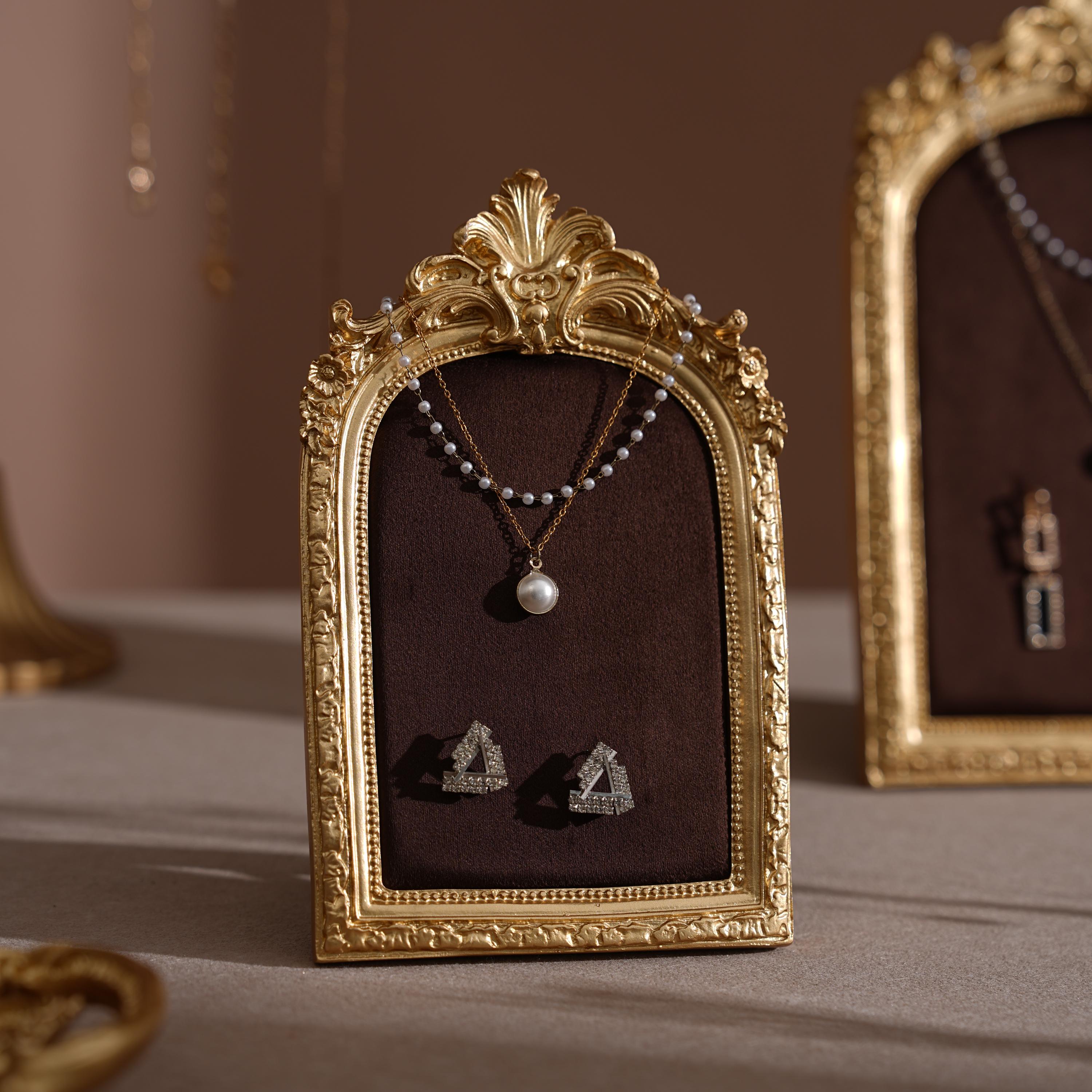 8-Piece Rococo Jewelry Display Set
