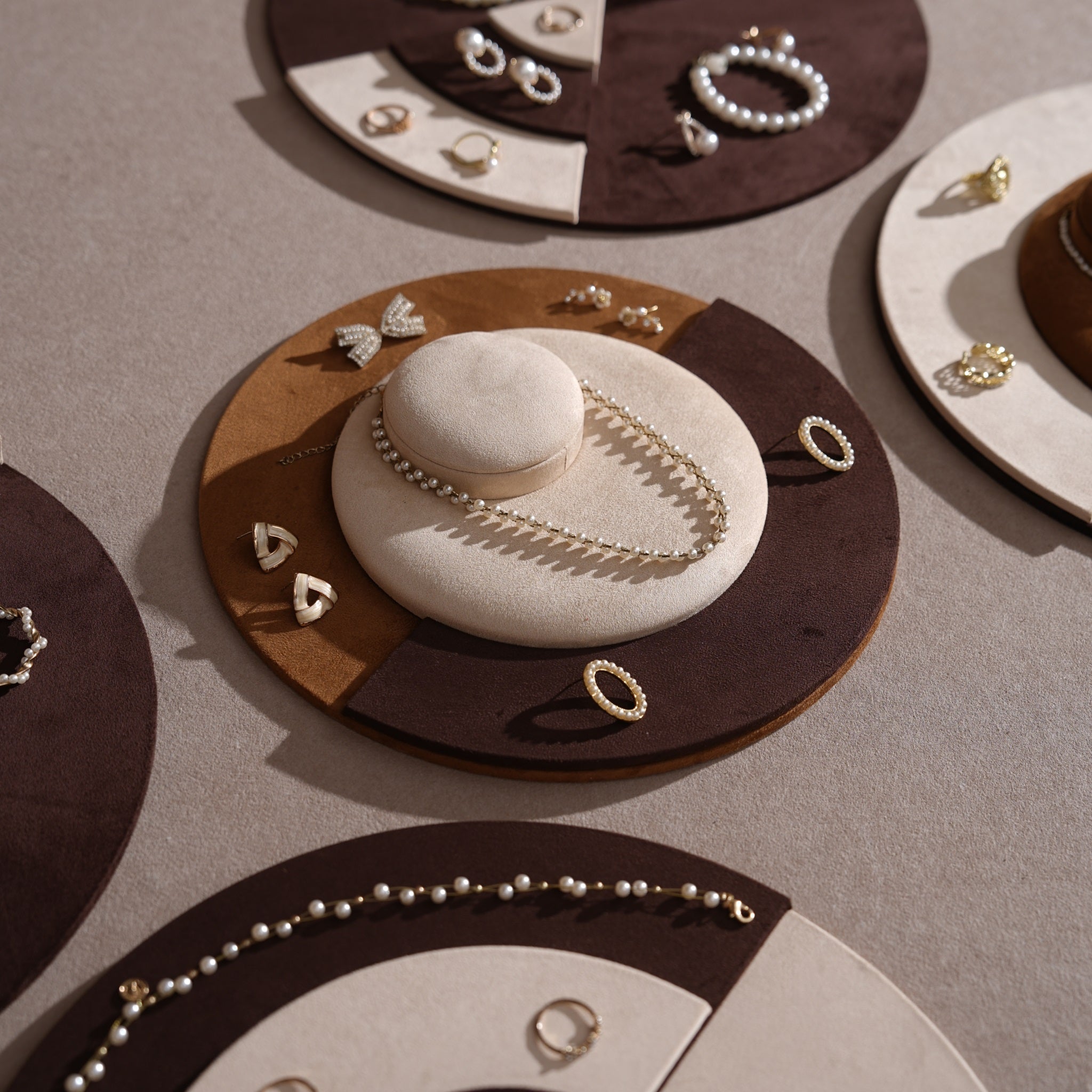 Tondo Round Jewelry Display Tray for Rings, Earrings, Bracelets & Necklaces