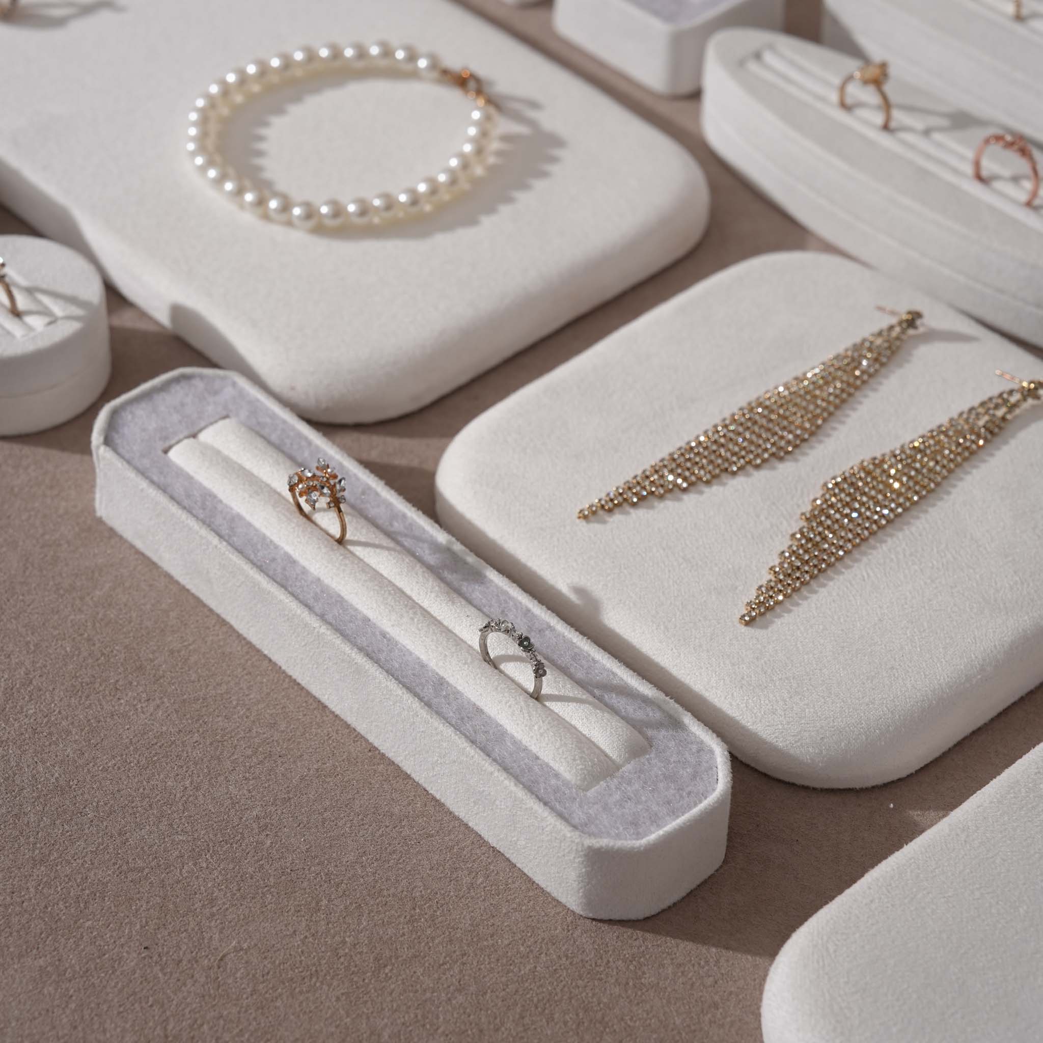 Atelier Jewelry Display Set for Boutique & Product Photography — Ring Holder, Necklace Stand & Riser Kit, Cream White