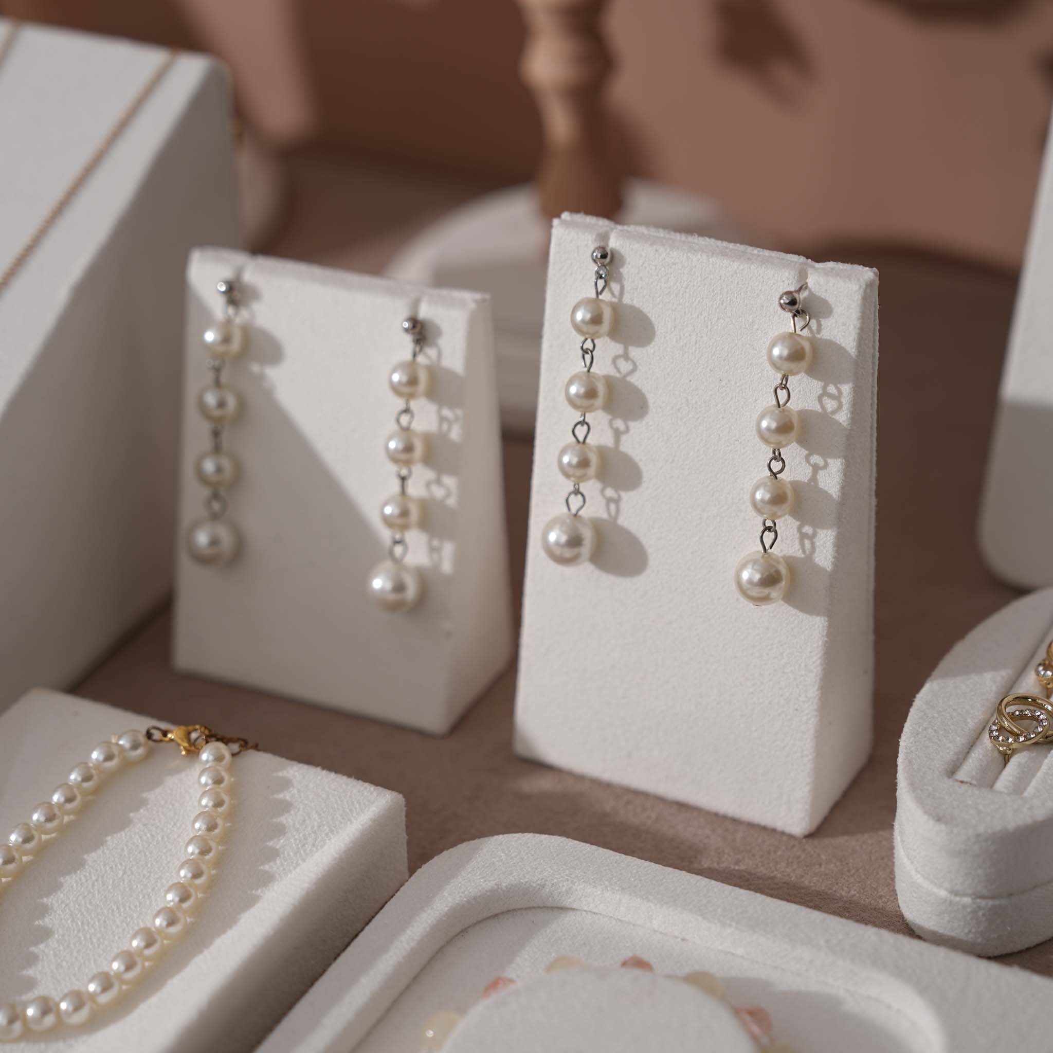 Atelier Jewelry Display Set for Boutique & Product Photography — Ring Holder, Necklace Stand & Riser Kit, Cream White