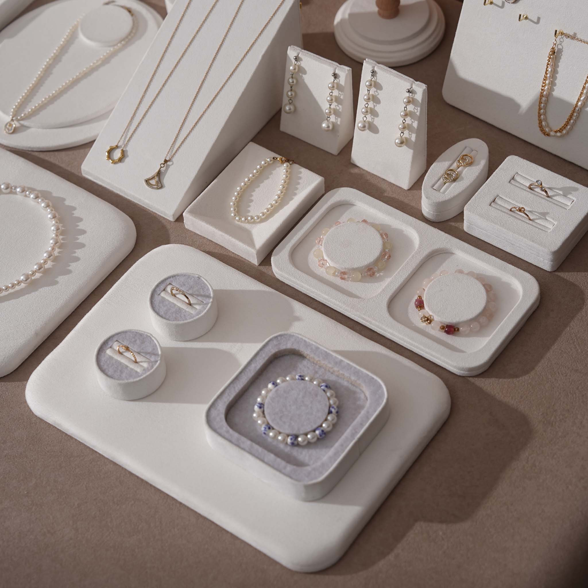 Atelier Jewelry Display Set for Boutique & Product Photography — Ring Holder, Necklace Stand & Riser Kit, Cream White