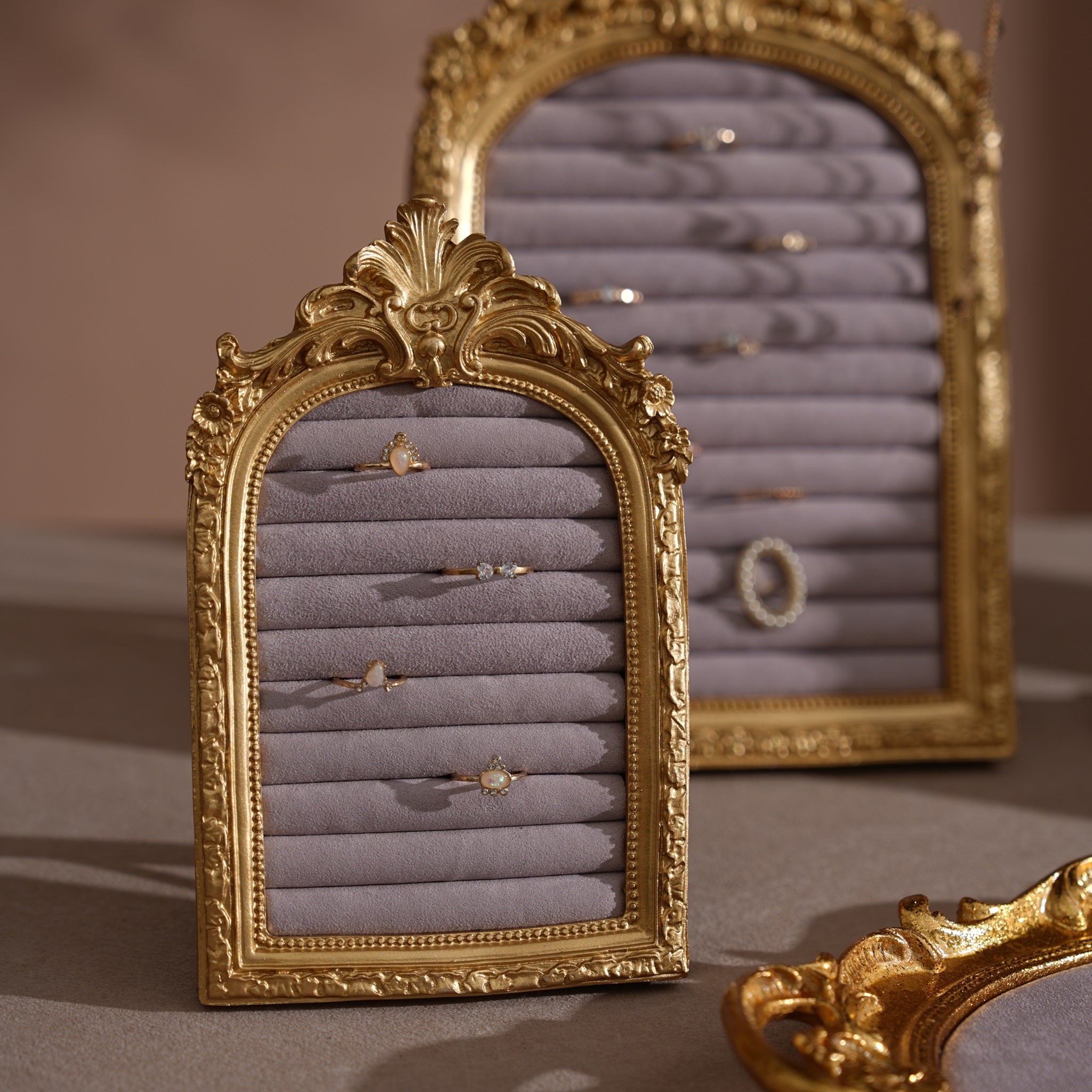 8-Piece Rococo Jewelry Display Set