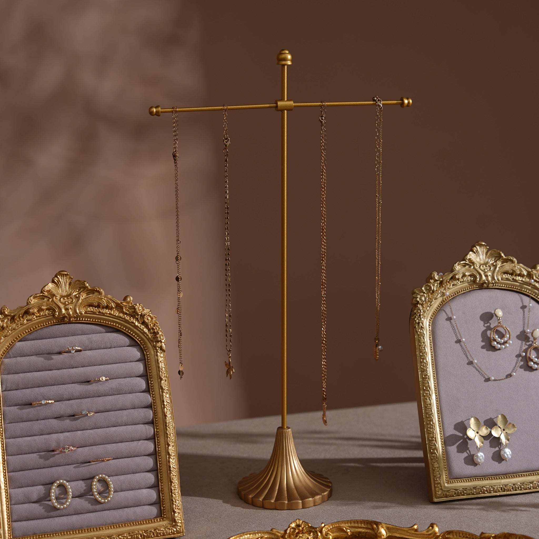 8-Piece Rococo Jewelry Display Set