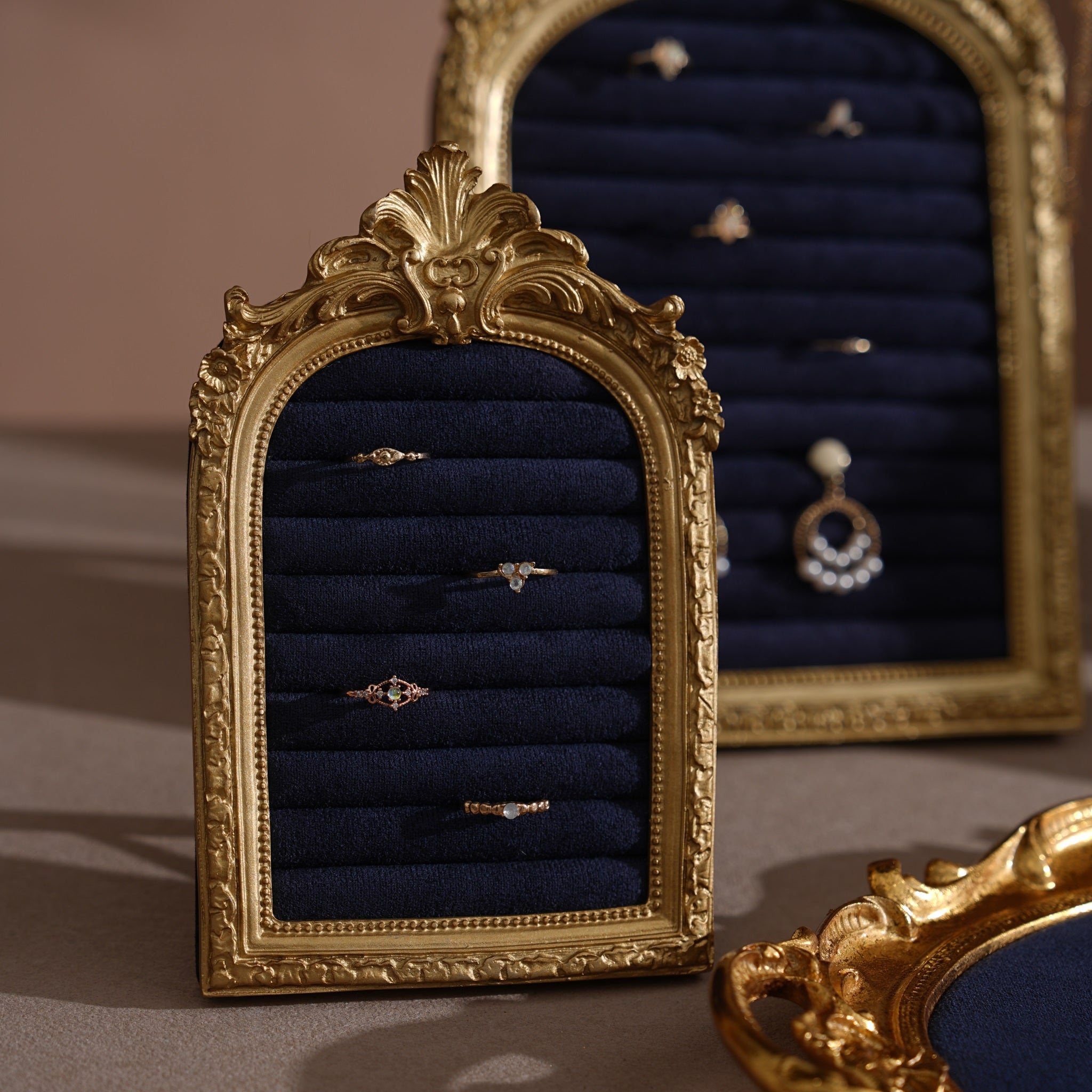 8-Piece Rococo Jewelry Display Set