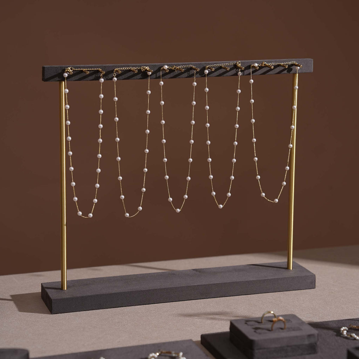 Vignette Jewelry Display Set — Dark Gray 24 Pieces