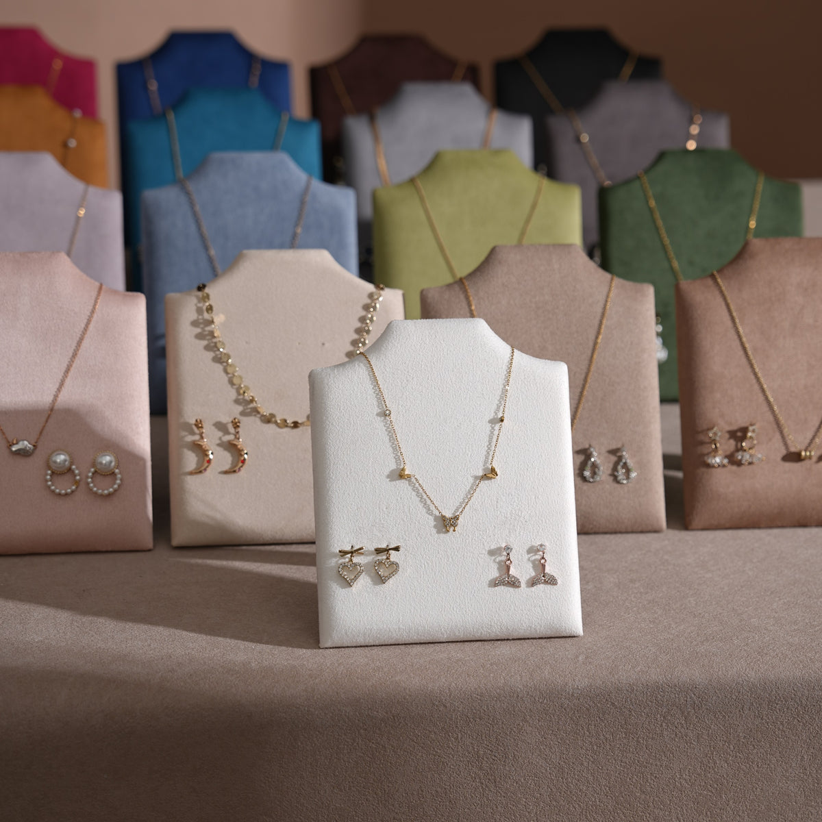 Easel Earring & Necklace Storage Bust – Flat Display Board with Kickstand, Earring Holder, Vegan Suede, 3 Sizes