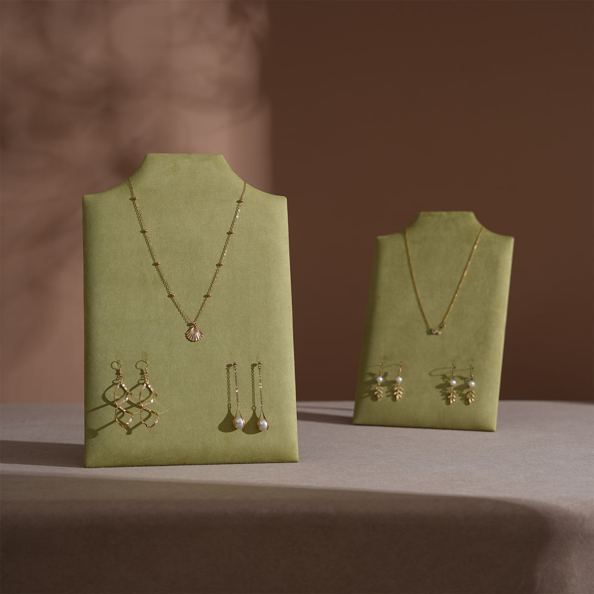 Easel Earring & Necklace Storage Bust – Flat Display Board with Kickstand, Earring Holder, Vegan Suede, 3 Sizes