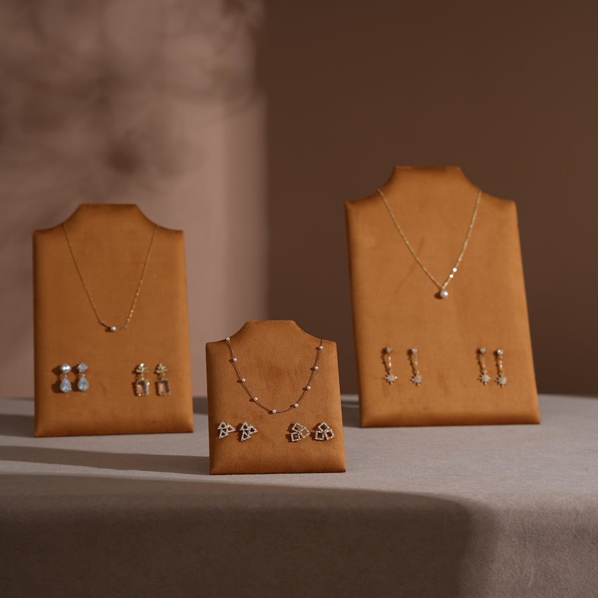 Easel Earring & Necklace Storage Bust – Flat Display Board with Kickstand, Earring Holder, Vegan Suede, 3 Sizes