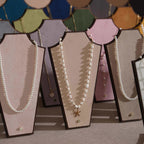 Silhouette Necklace Display Stand — 22 Colors