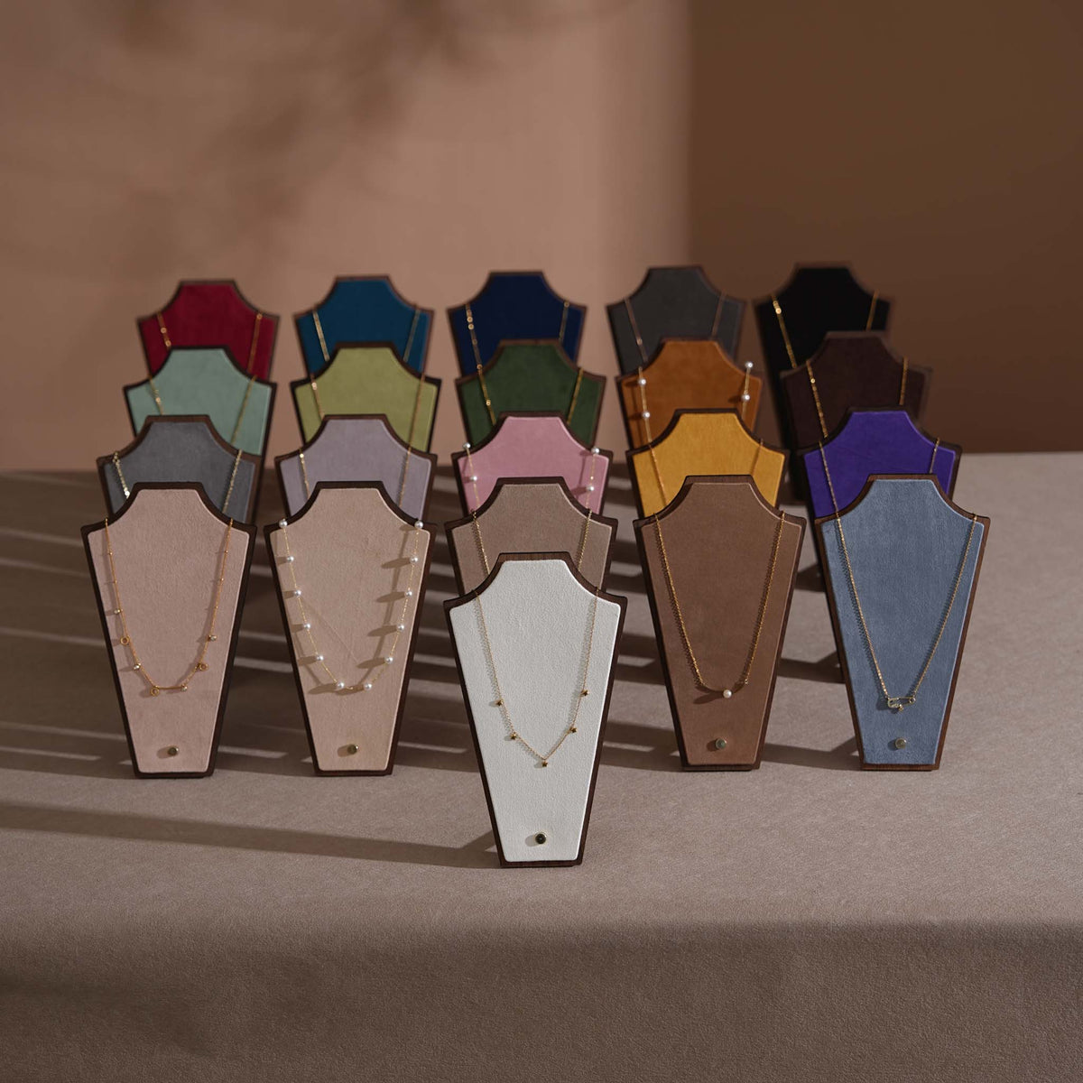 Silhouette Necklace Display Stand — 22 Colors