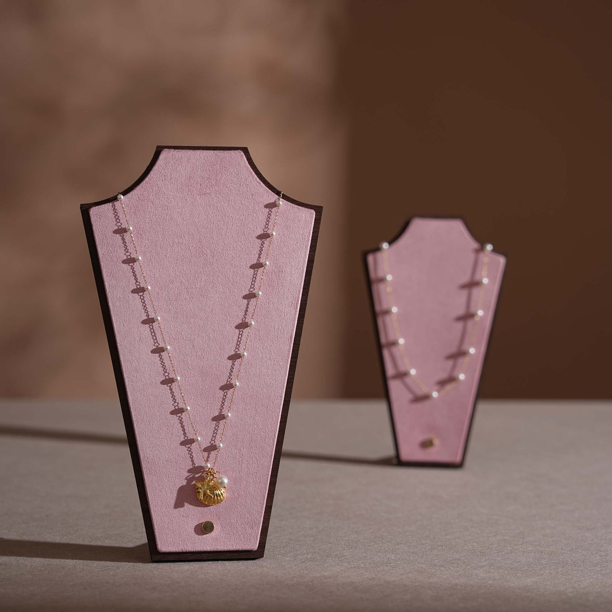 Silhouette Necklace Display Stand — 22 Colors