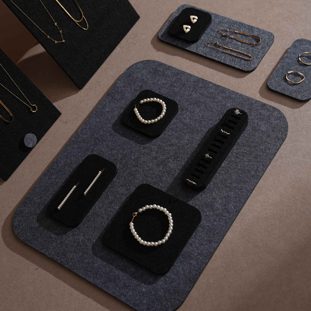 Black and Grey Felt 10-Piece Jewelry Display Set