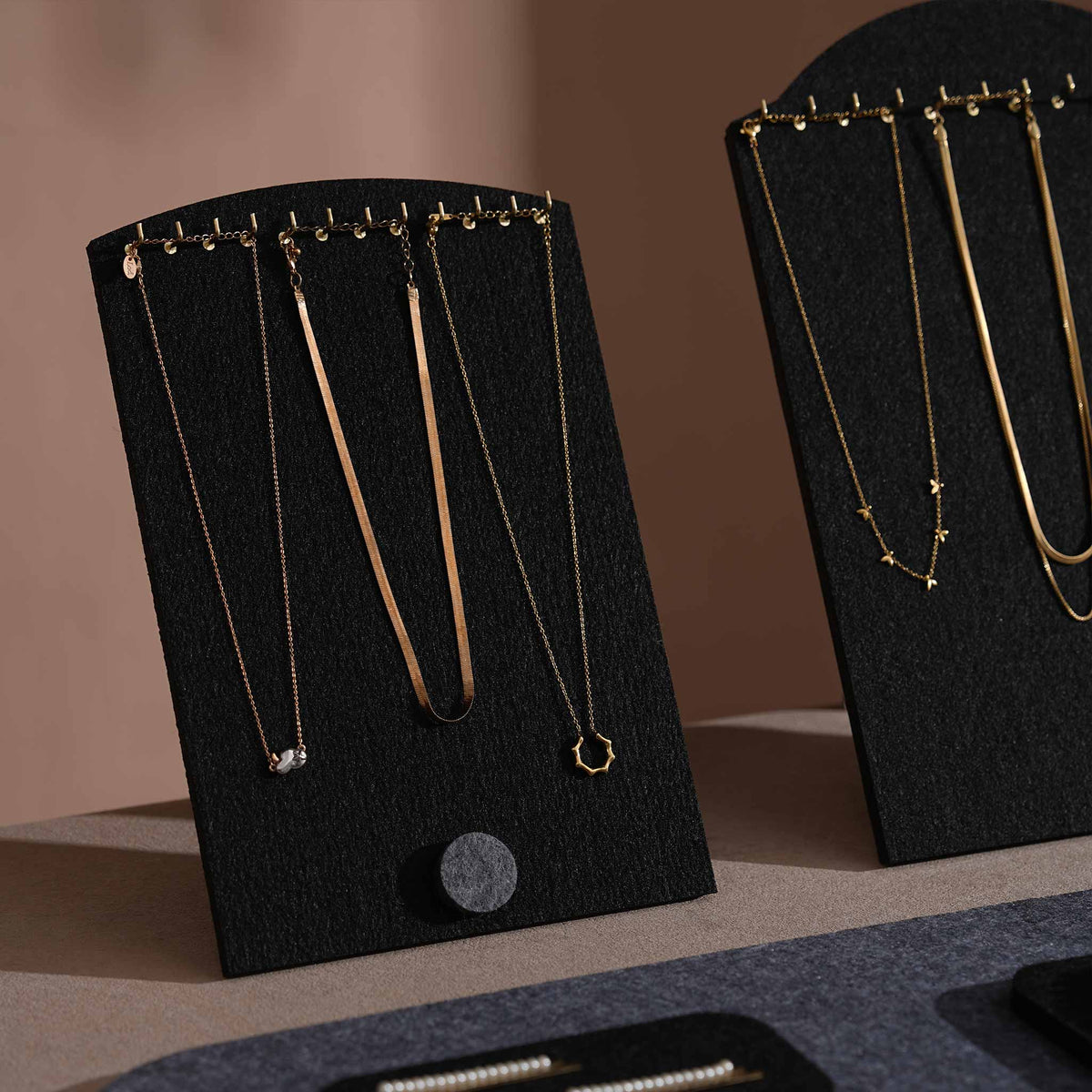 Black and Grey Felt 10-Piece Jewelry Display Set
