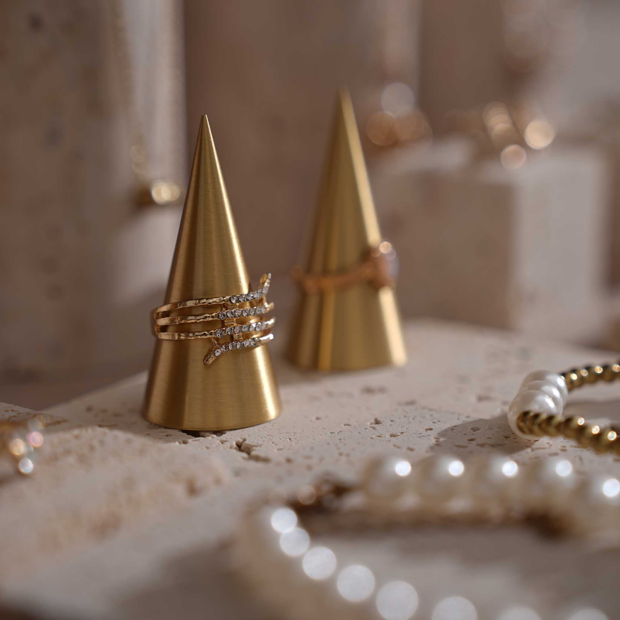 Yellow Travertine & Brass Jewelry Display Set | 11 Pieces
