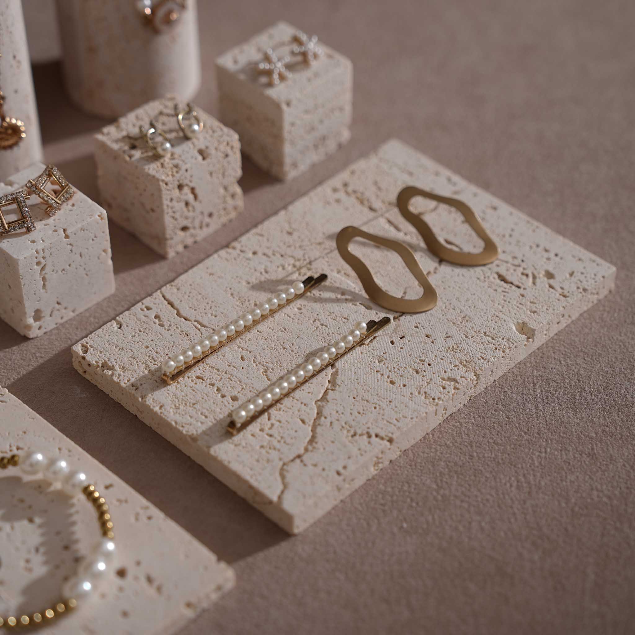 Yellow Travertine & Brass Jewelry Display Set | 11 Pieces