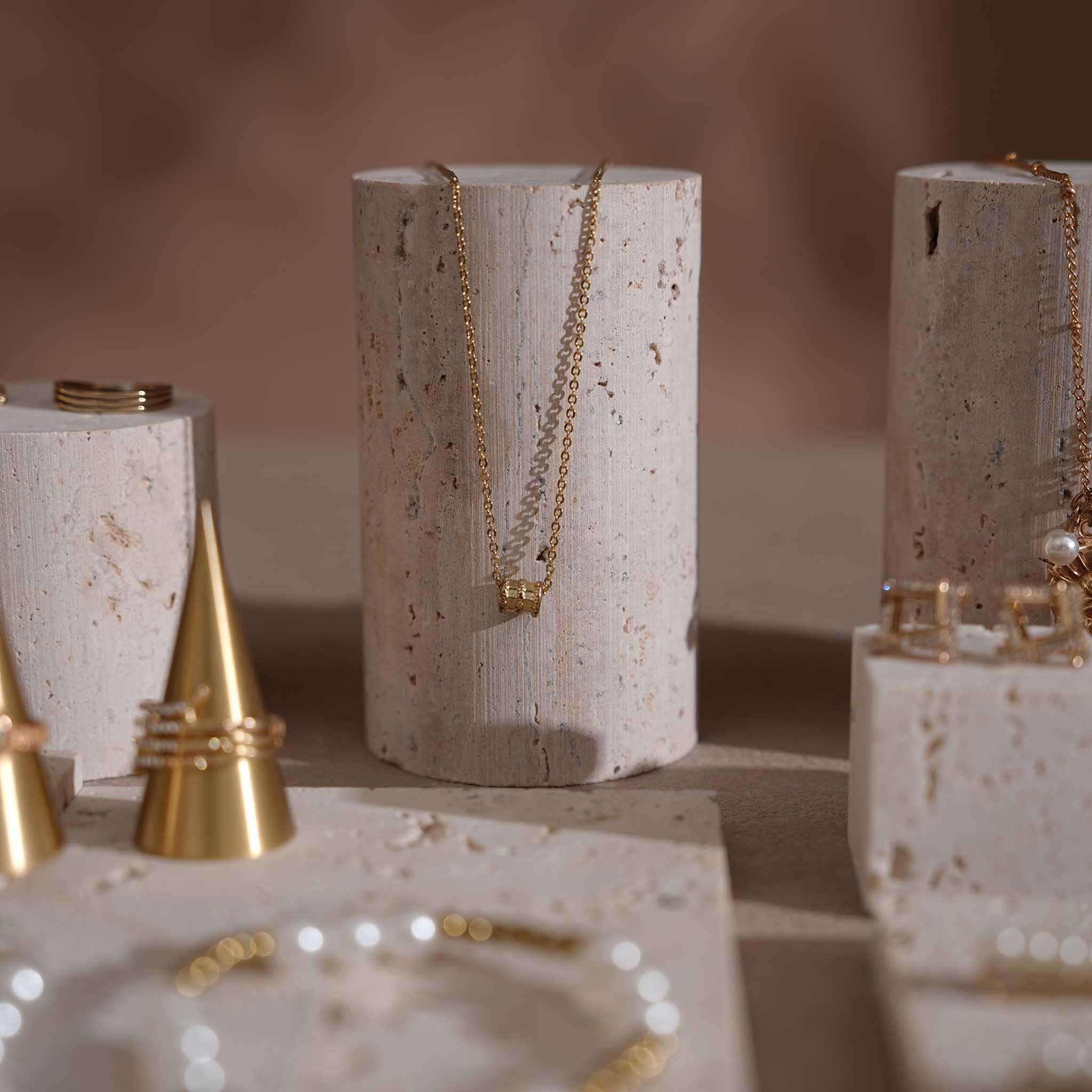 Yellow Travertine & Brass Jewelry Display Set | 11 Pieces