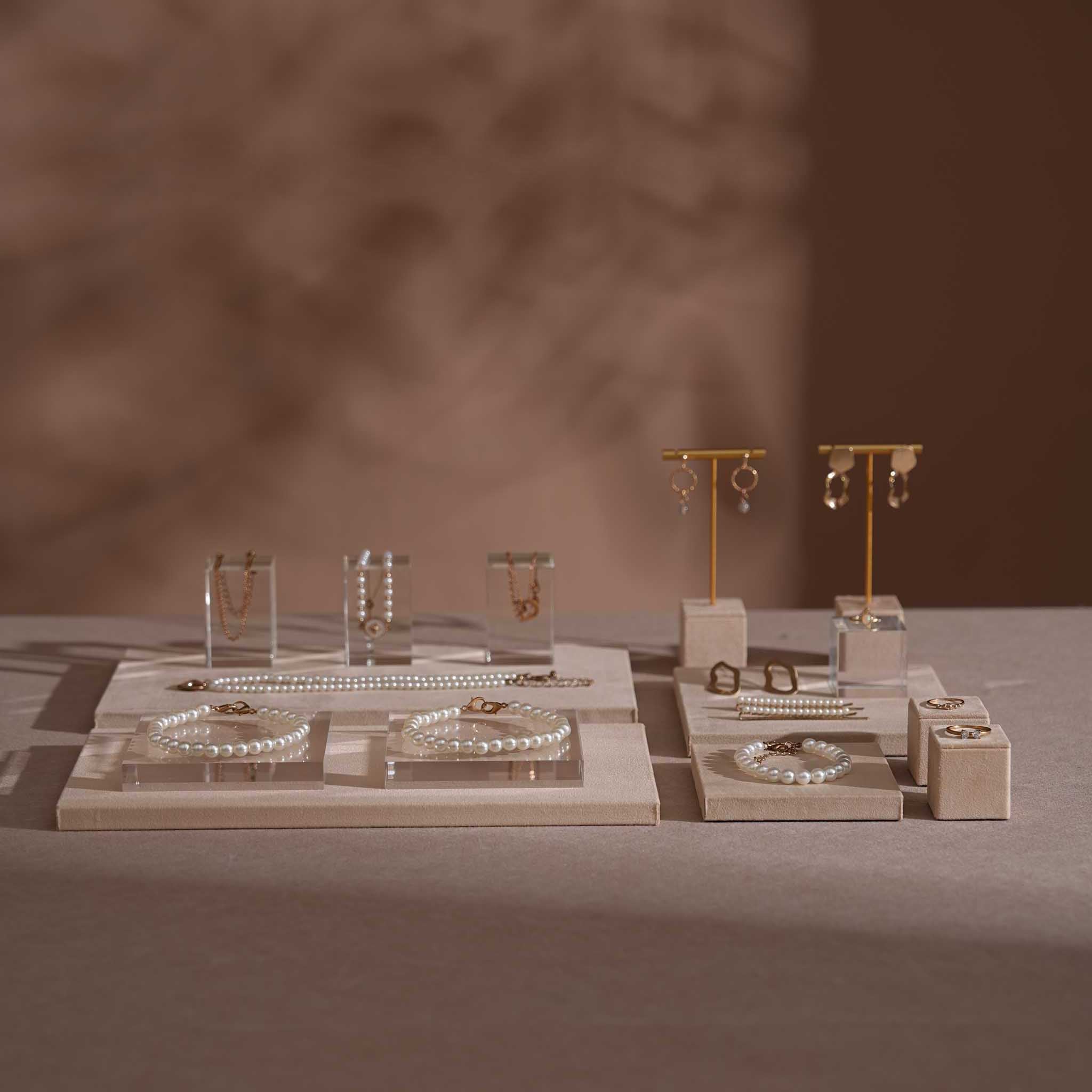 Beige Vagen suede Jewelry Display Set · 14-Piece