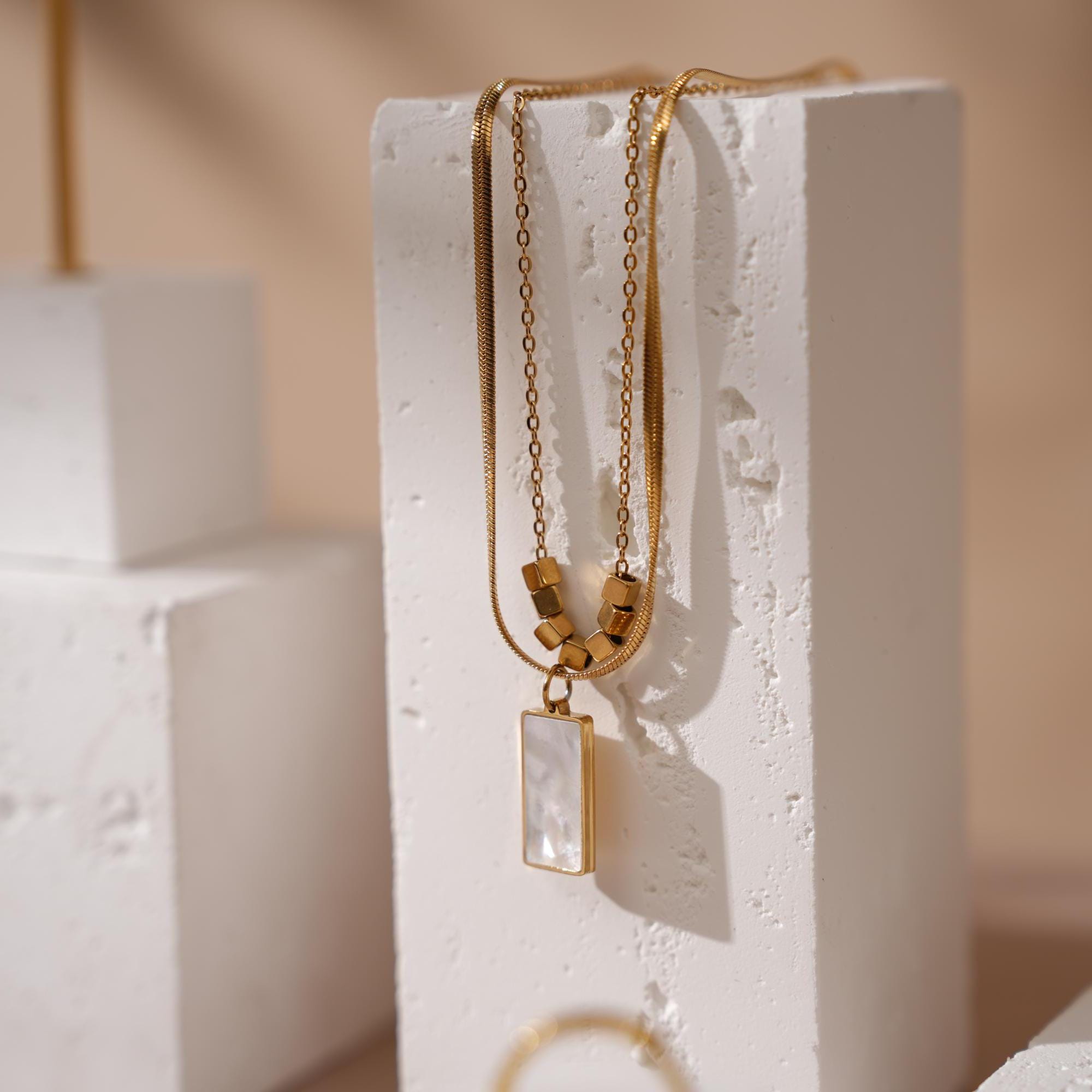 Elegant Gypsum Jewelry Display