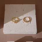 Elegant Gypsum Jewelry Display