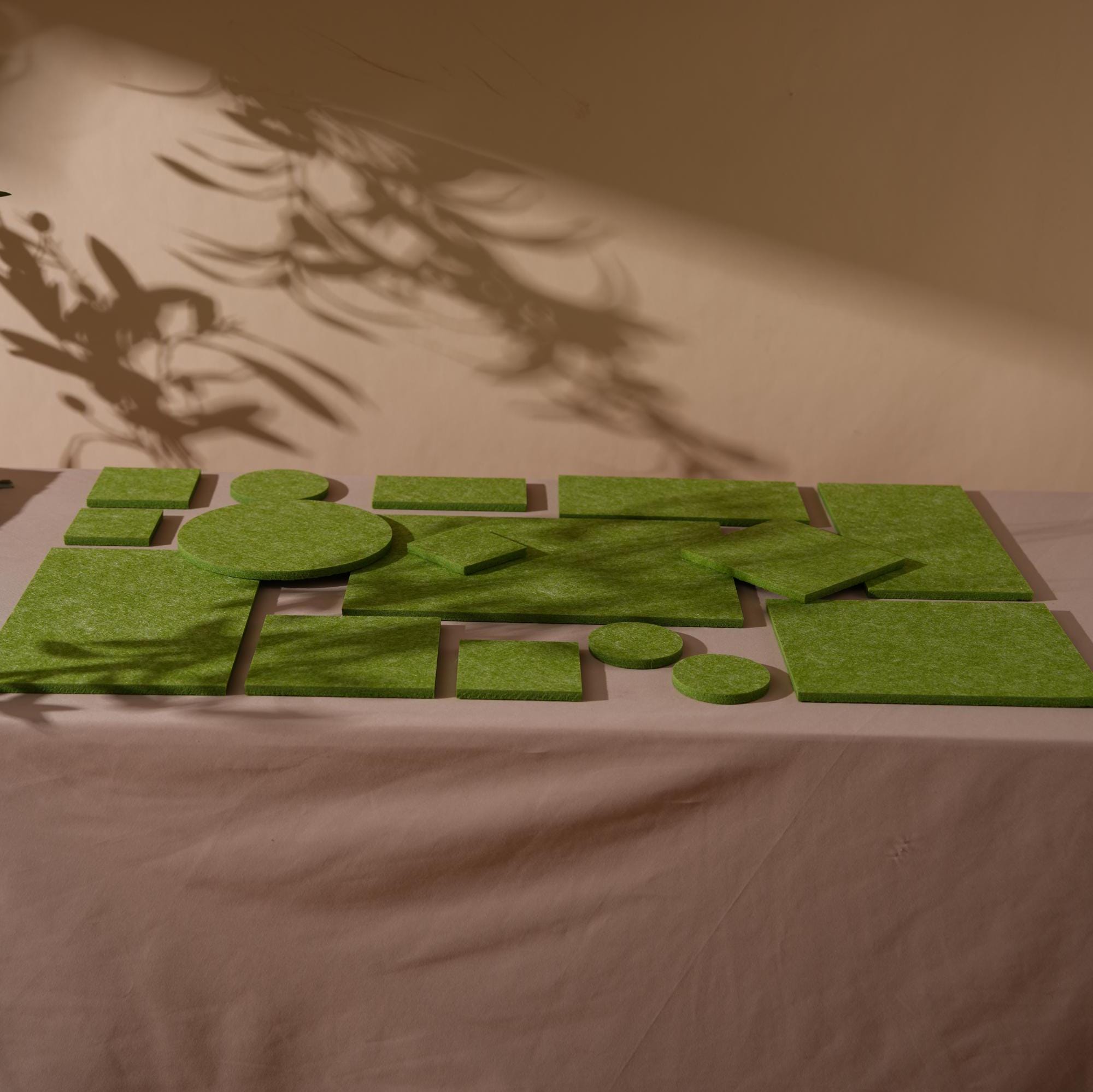 Green Felt Jewelry Display Set: Ring, Necklace, Earring Organizer