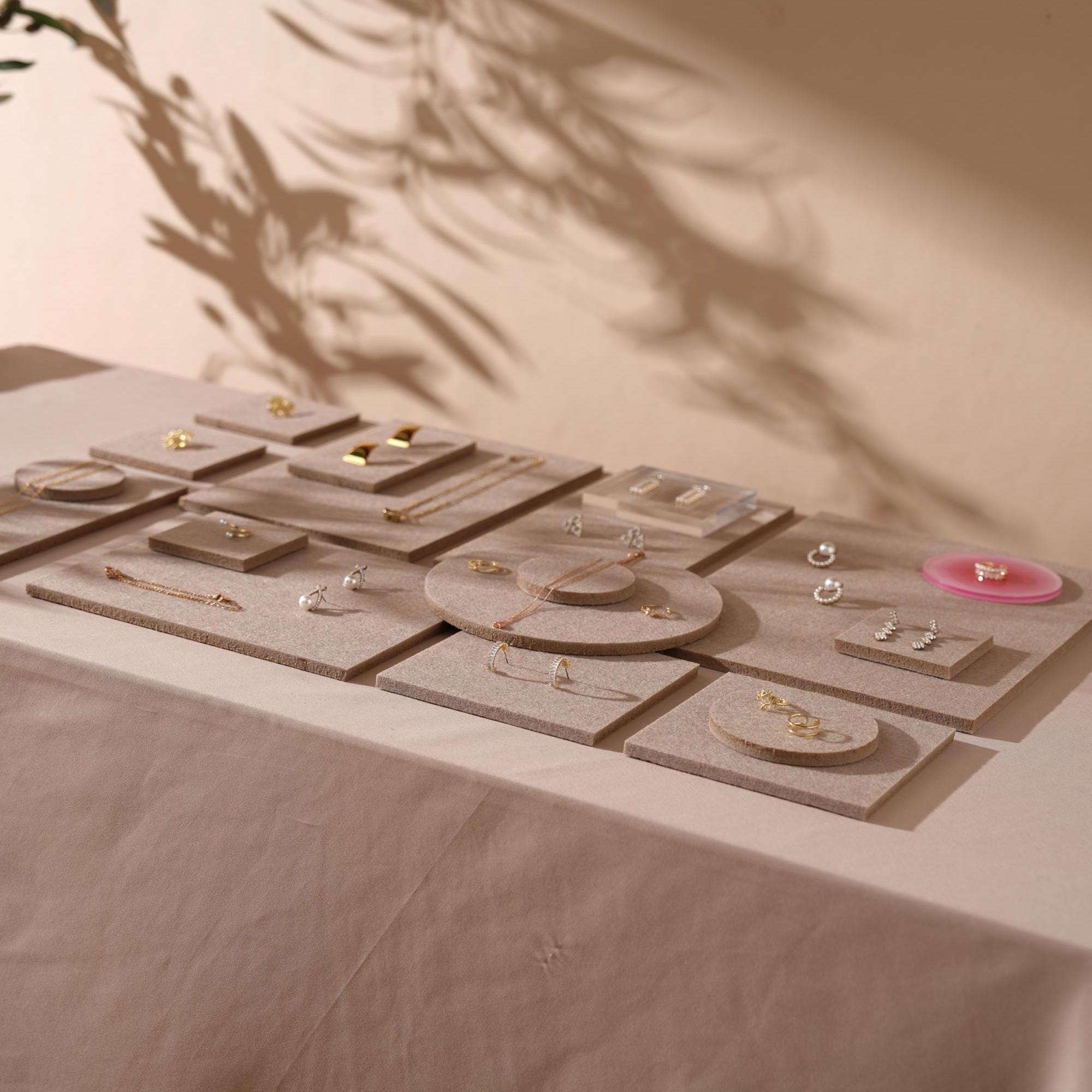 Beige Felt Jewelry Display Set