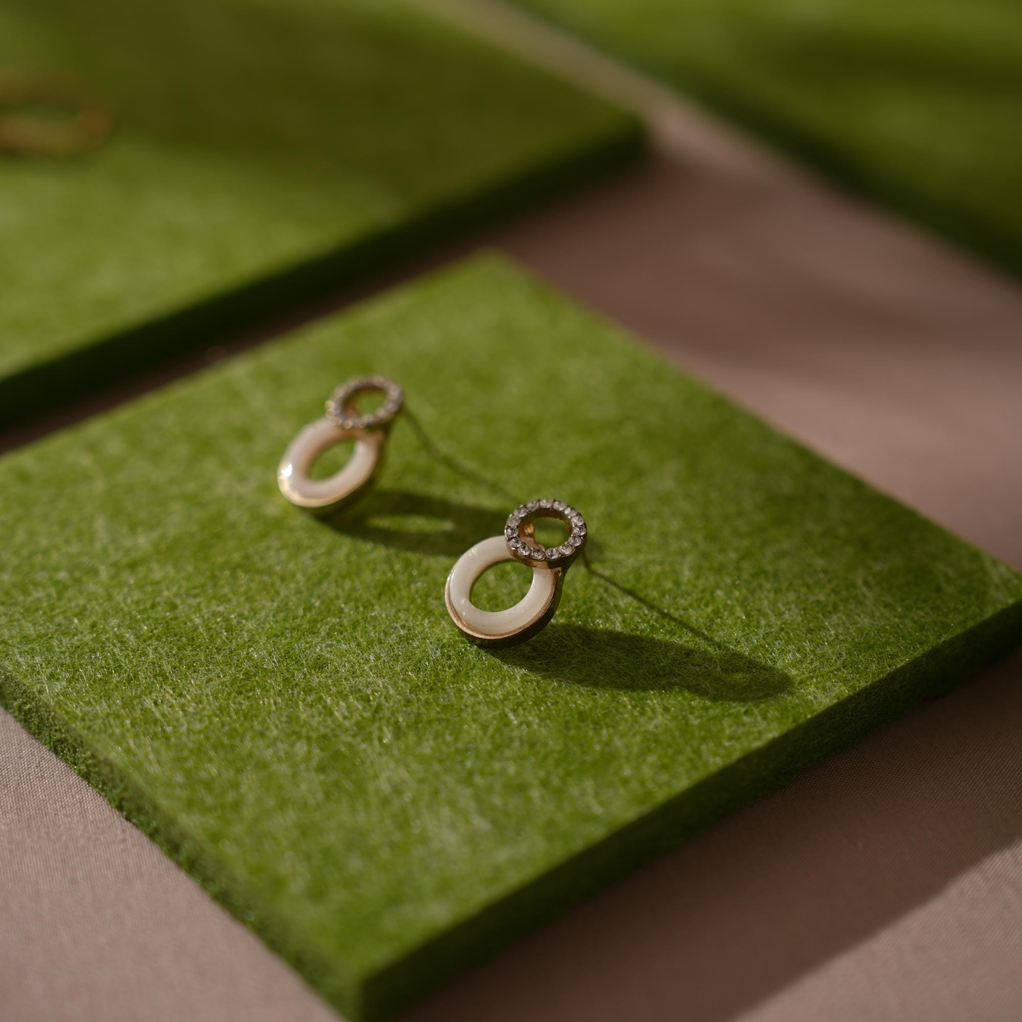 Green Felt Jewelry Display Set: Ring, Necklace, Earring Organizer