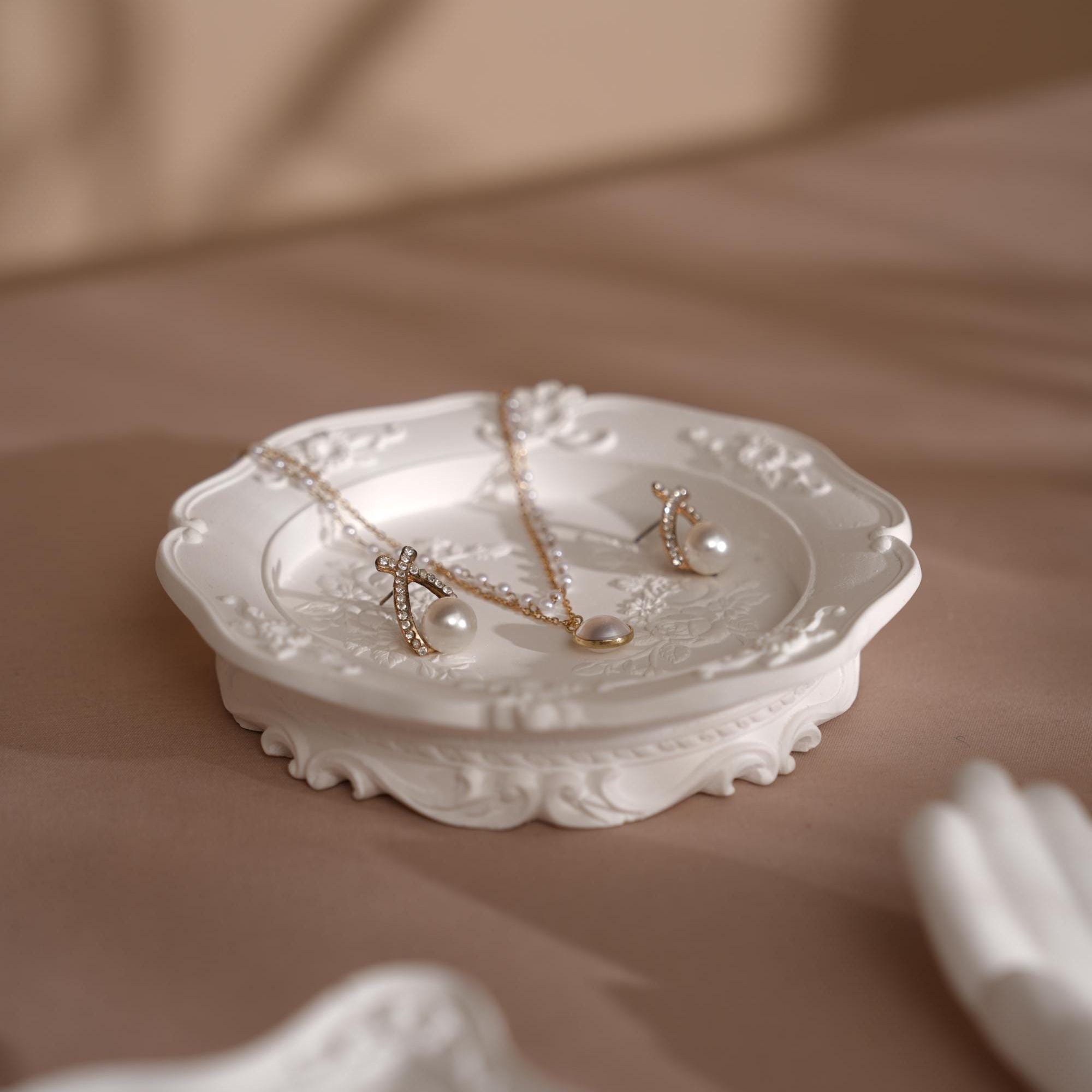 Neoclassical Gypsum Jewelry Holder Set