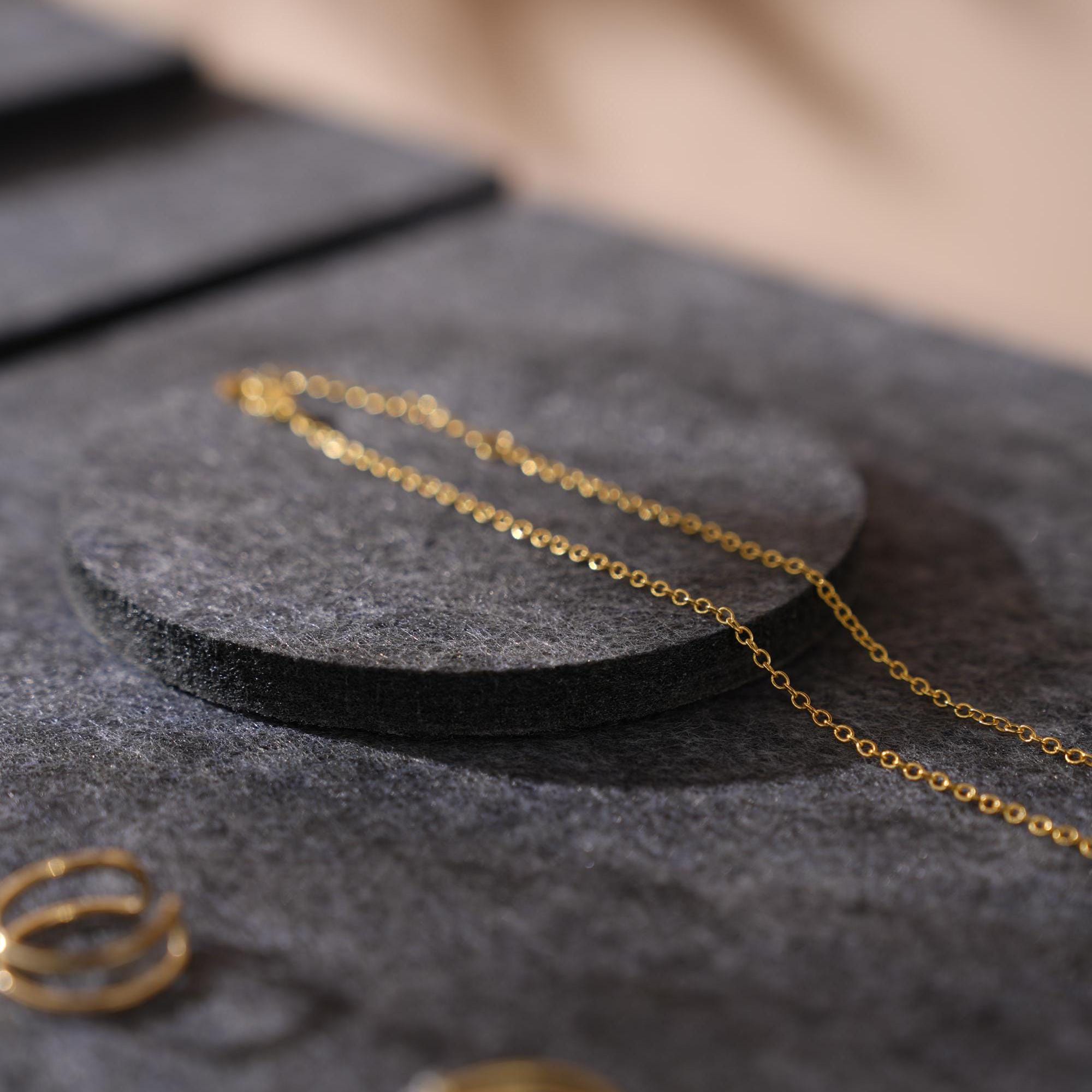 Gray Felt Jewelry Display Set: Necklace, Ring, Earring Showcase