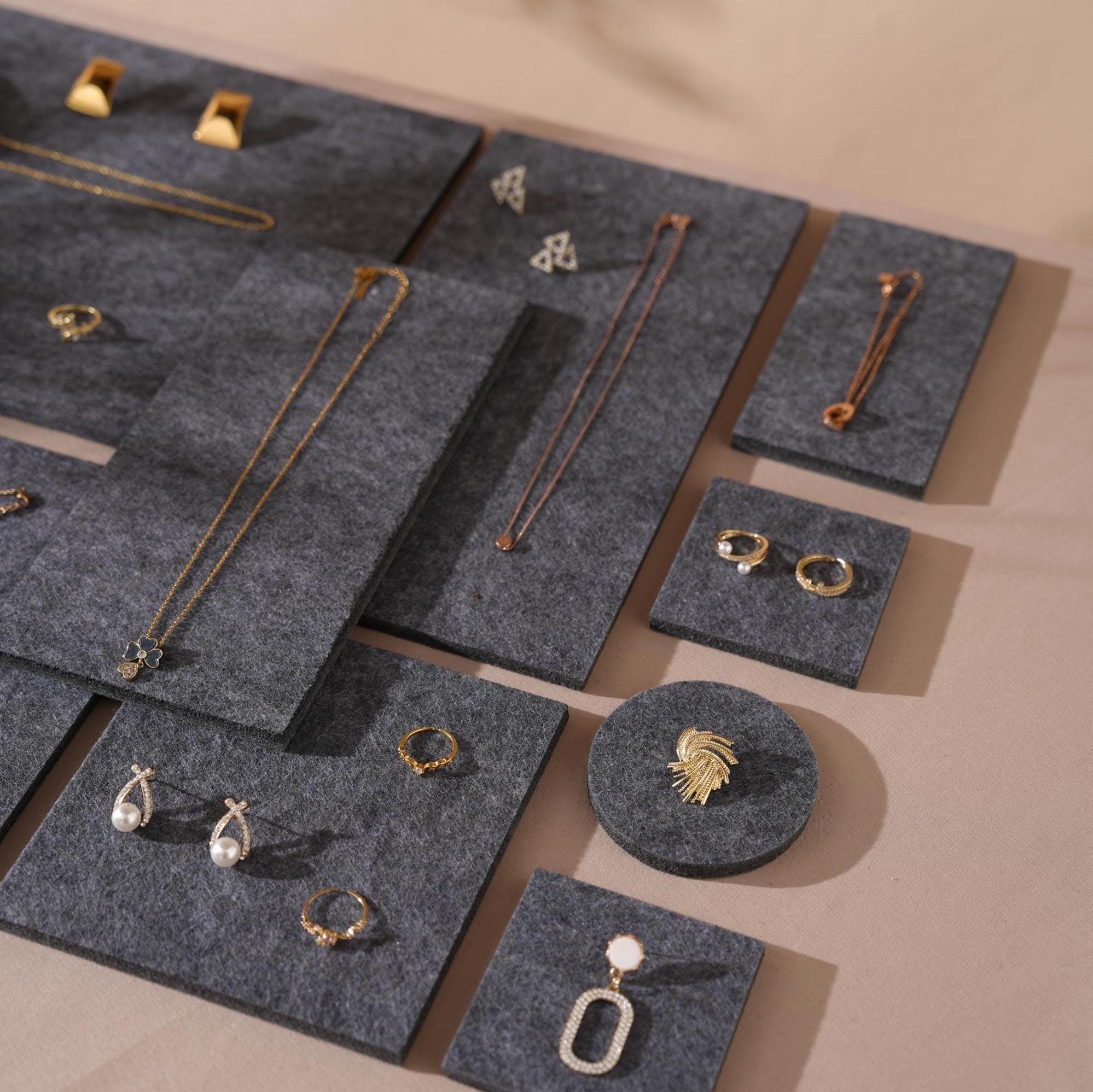 Gray Felt Jewelry Display Set: Necklace, Ring, Earring Showcase