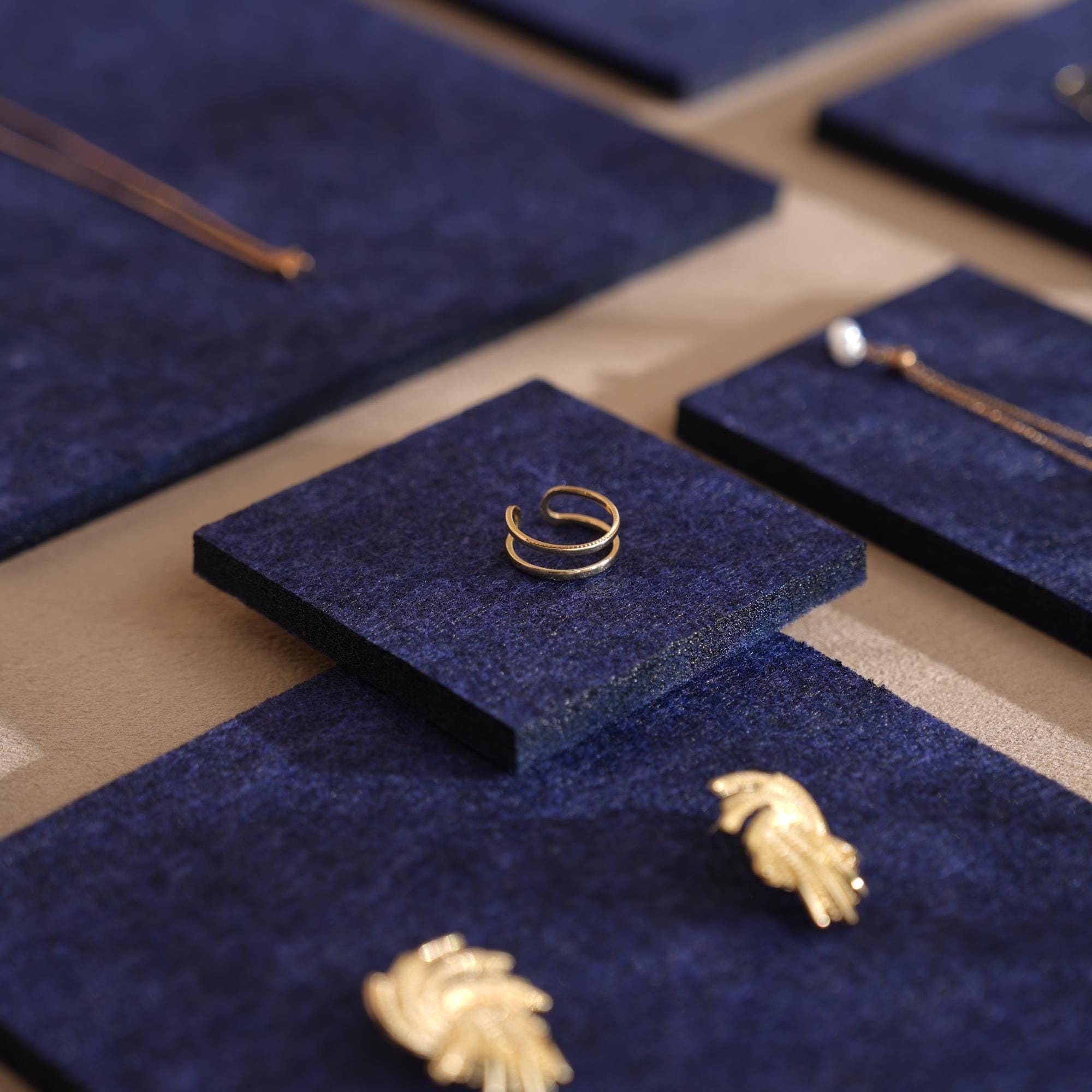 Midnight Blue Felt Jewelry Display Set: Ring, Necklace, Earring Showcase
