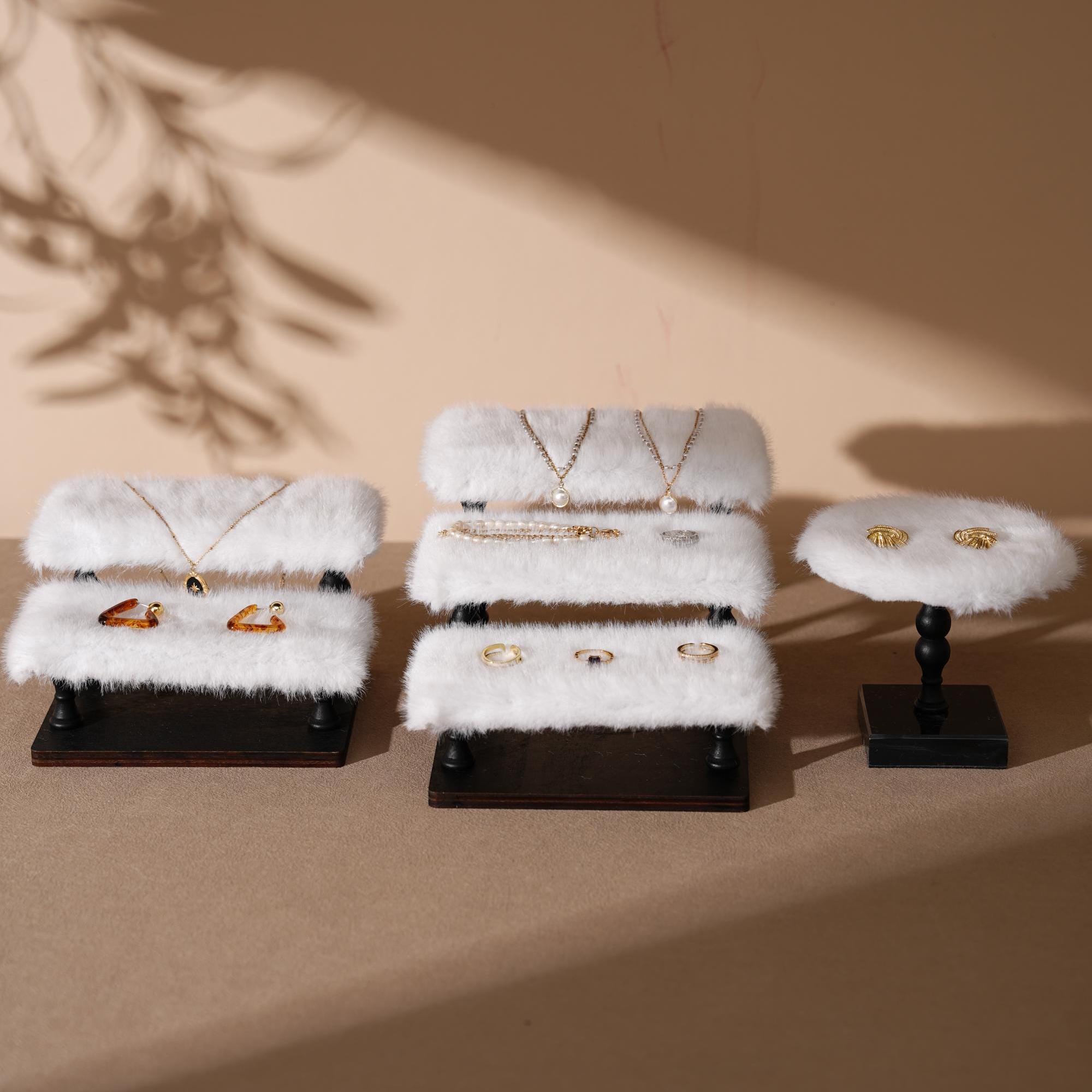 Faux Fur Jewelry Display Set: Boutique Showcase Organizer