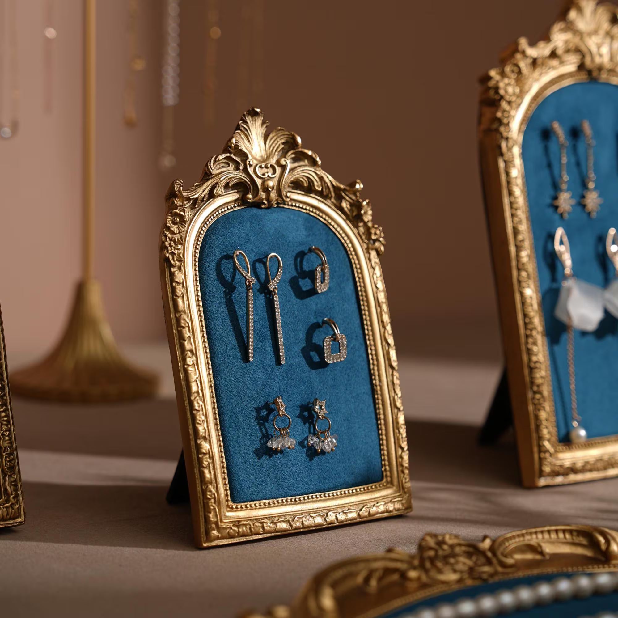 Rococo Style Vendor Display