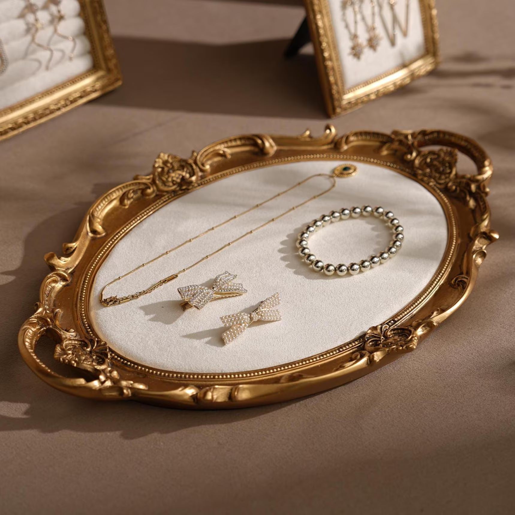 Rococo Style Vendor Display