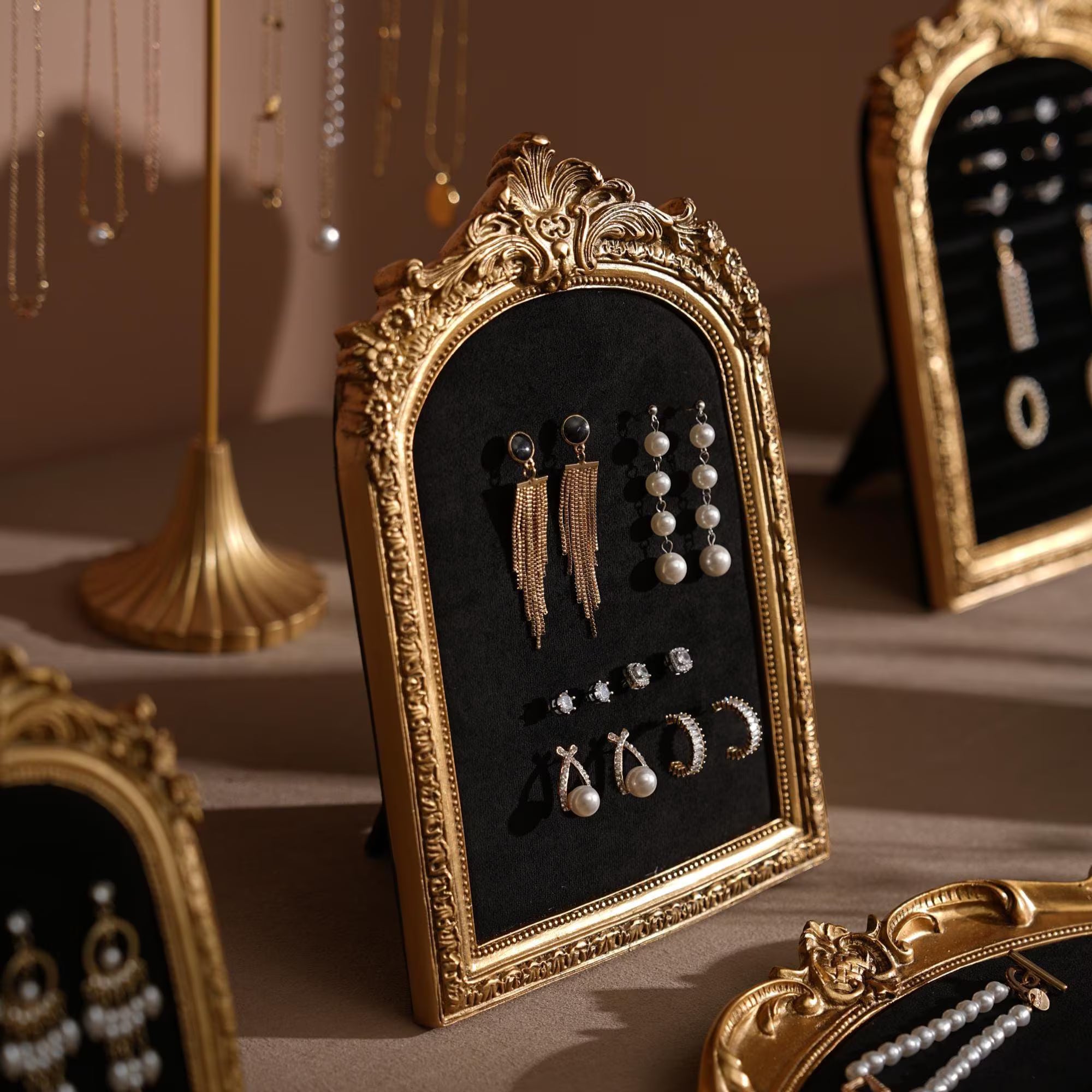 Rococo Style Vendor Display