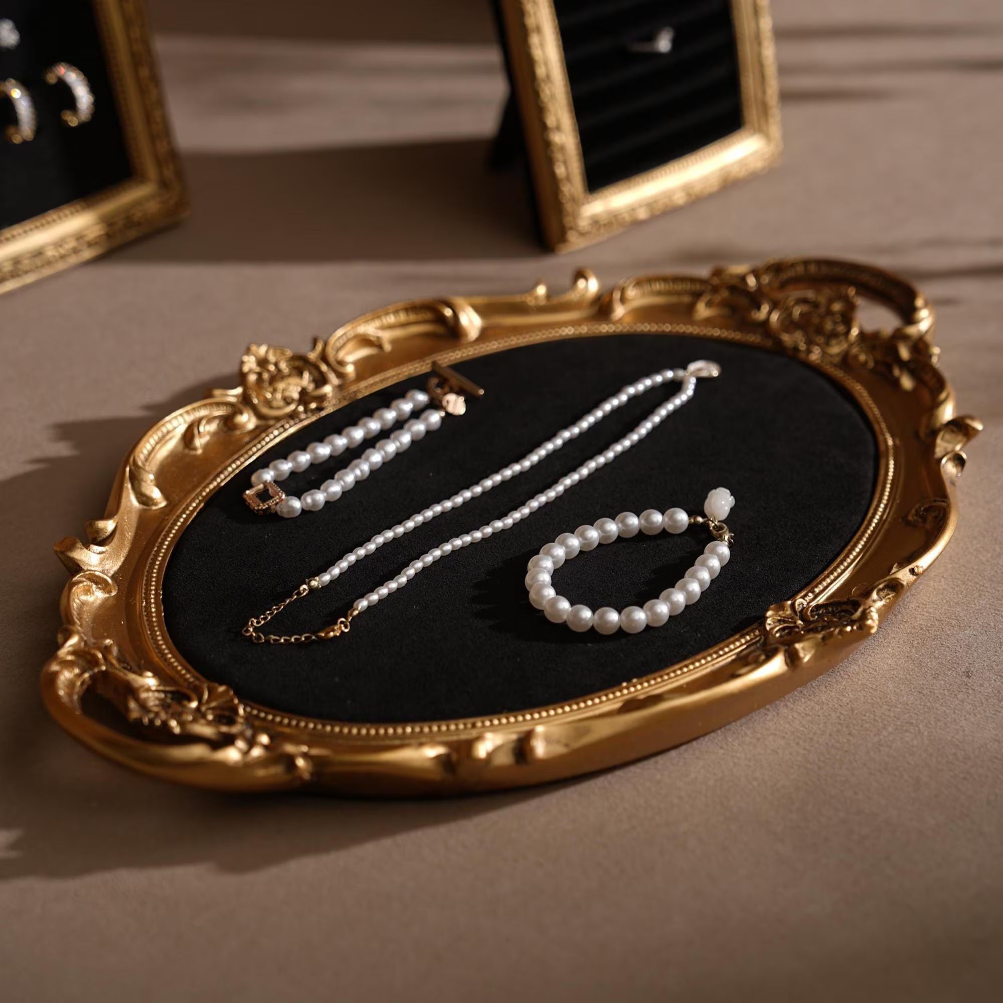 Rococo Style Vendor Display