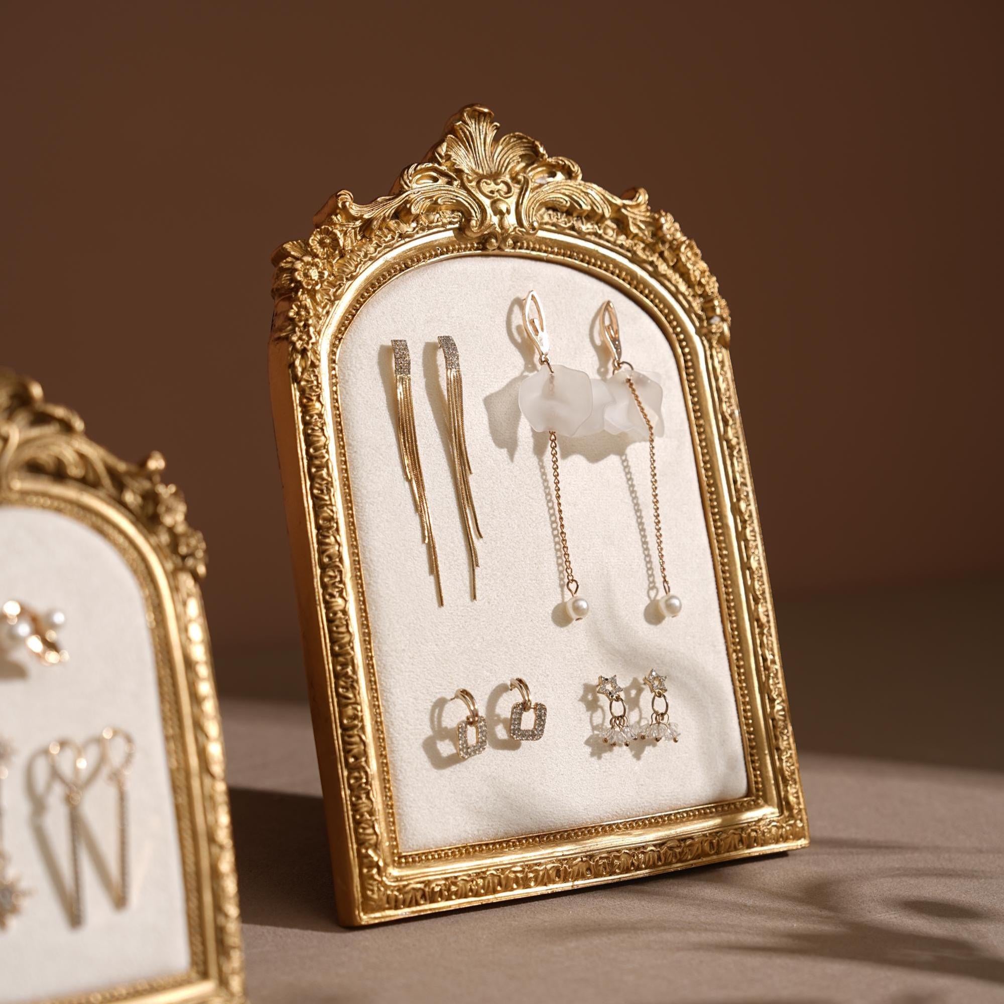 Rococo Style Vendor Display