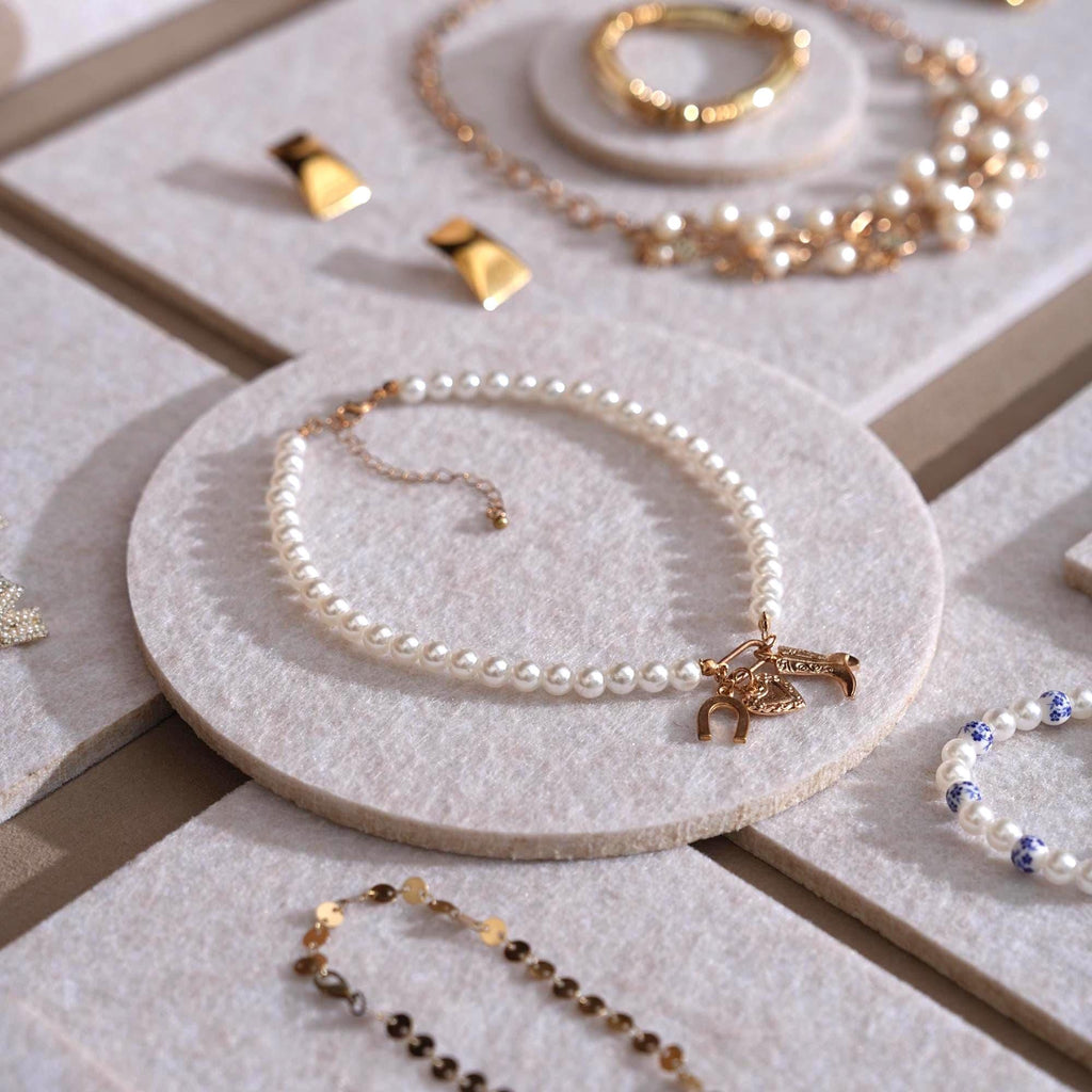 Off White Felt Jewelry Display Set: Ring, Necklace, Bracelet Showcase