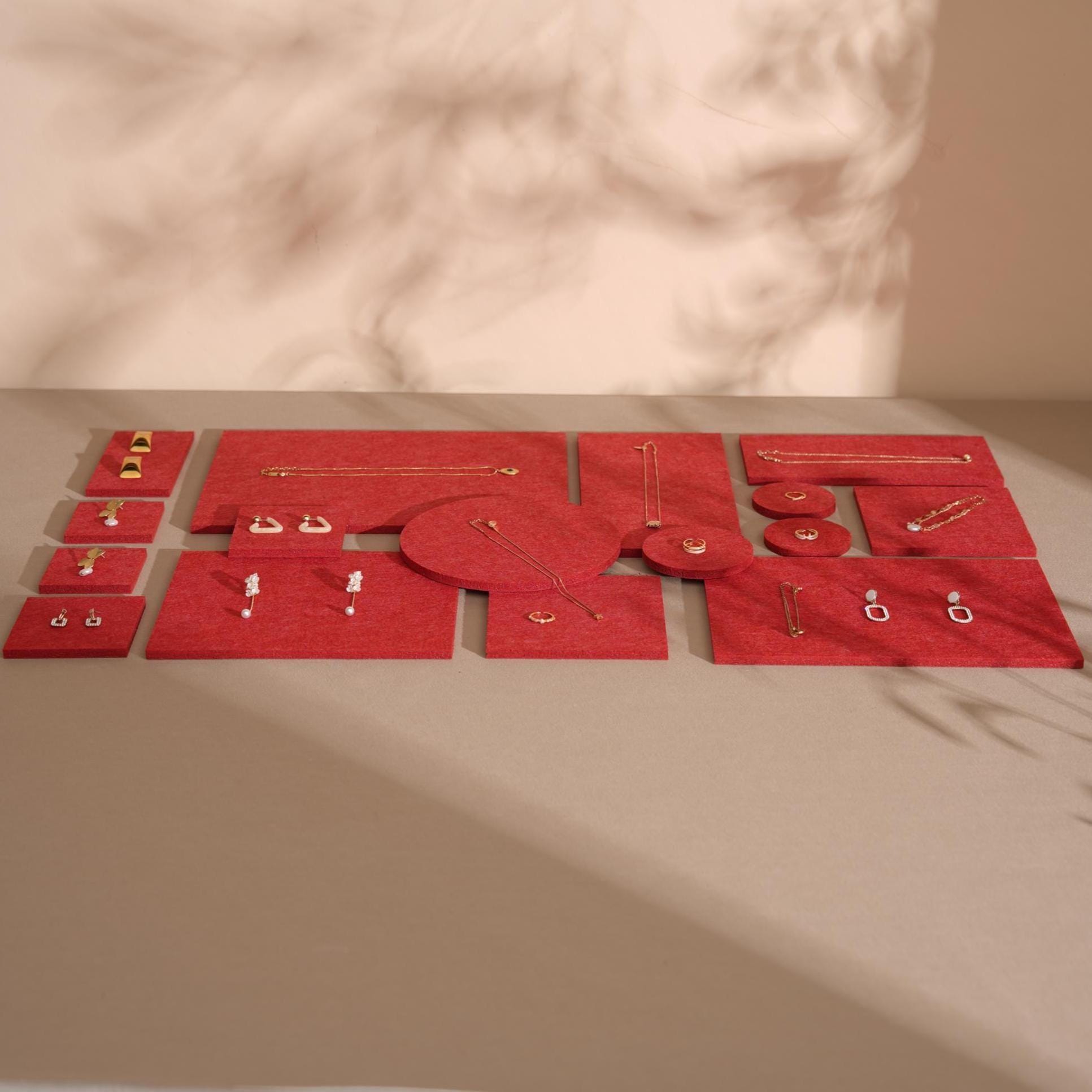 Red Felt Jewelry Display Set: Ring, Necklace, Earring Showcase