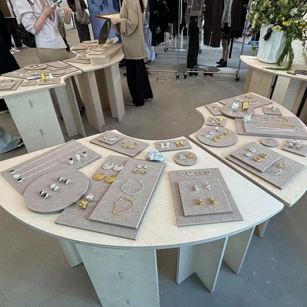 Beige Felt Jewelry Display Set