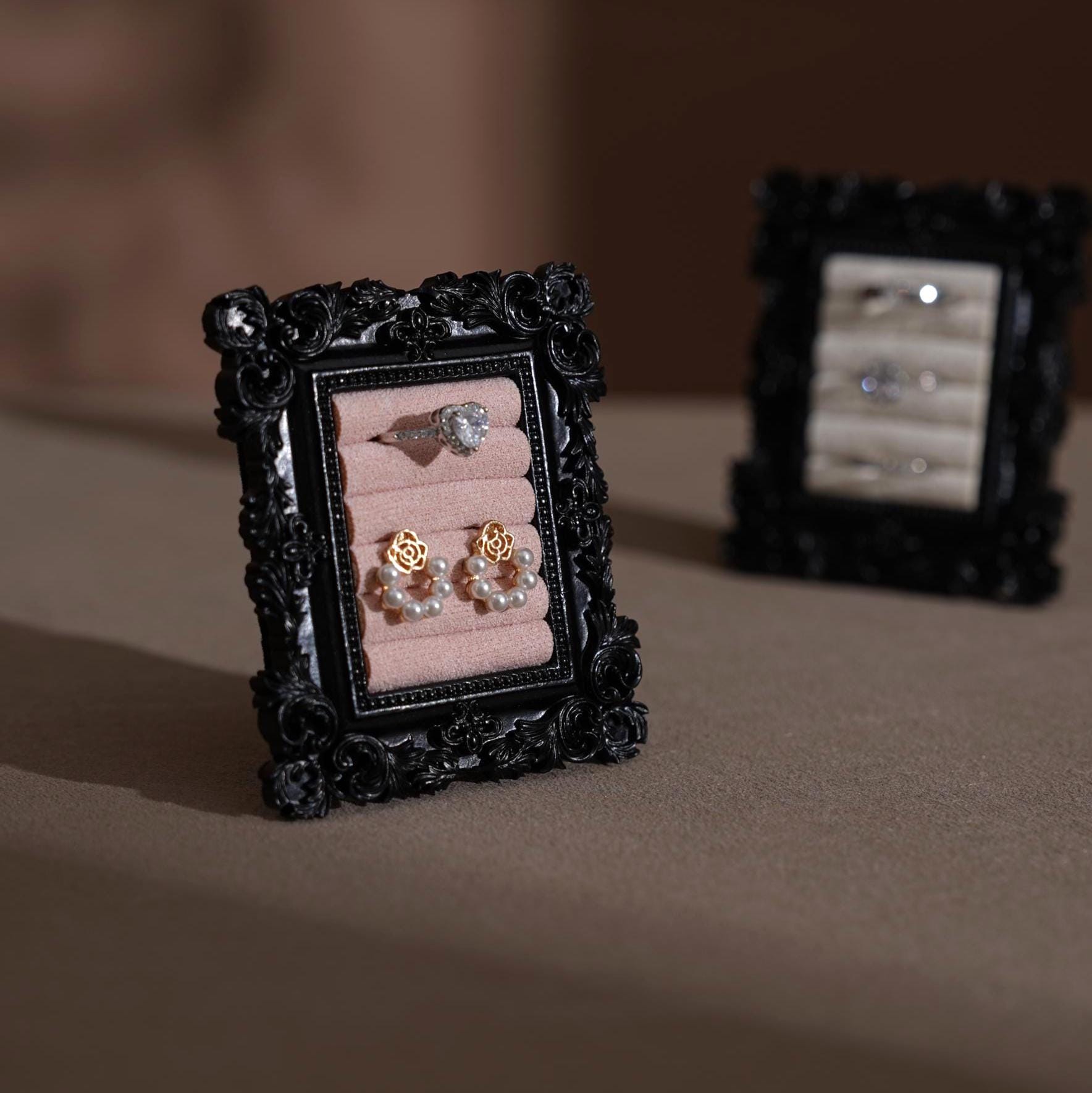 Vintage Style Gold Ring Display