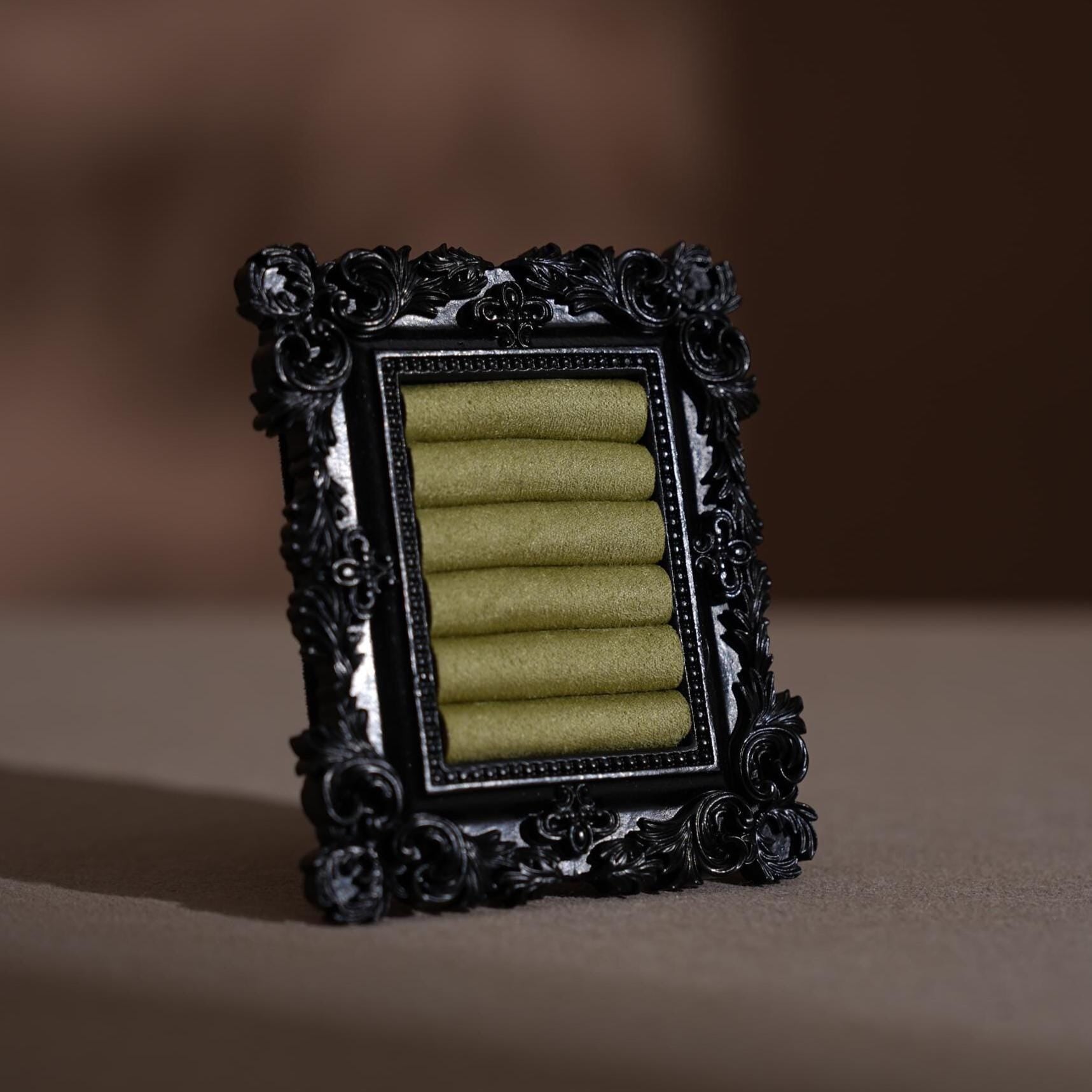 Black Rococo Ring & Earring Display Stand