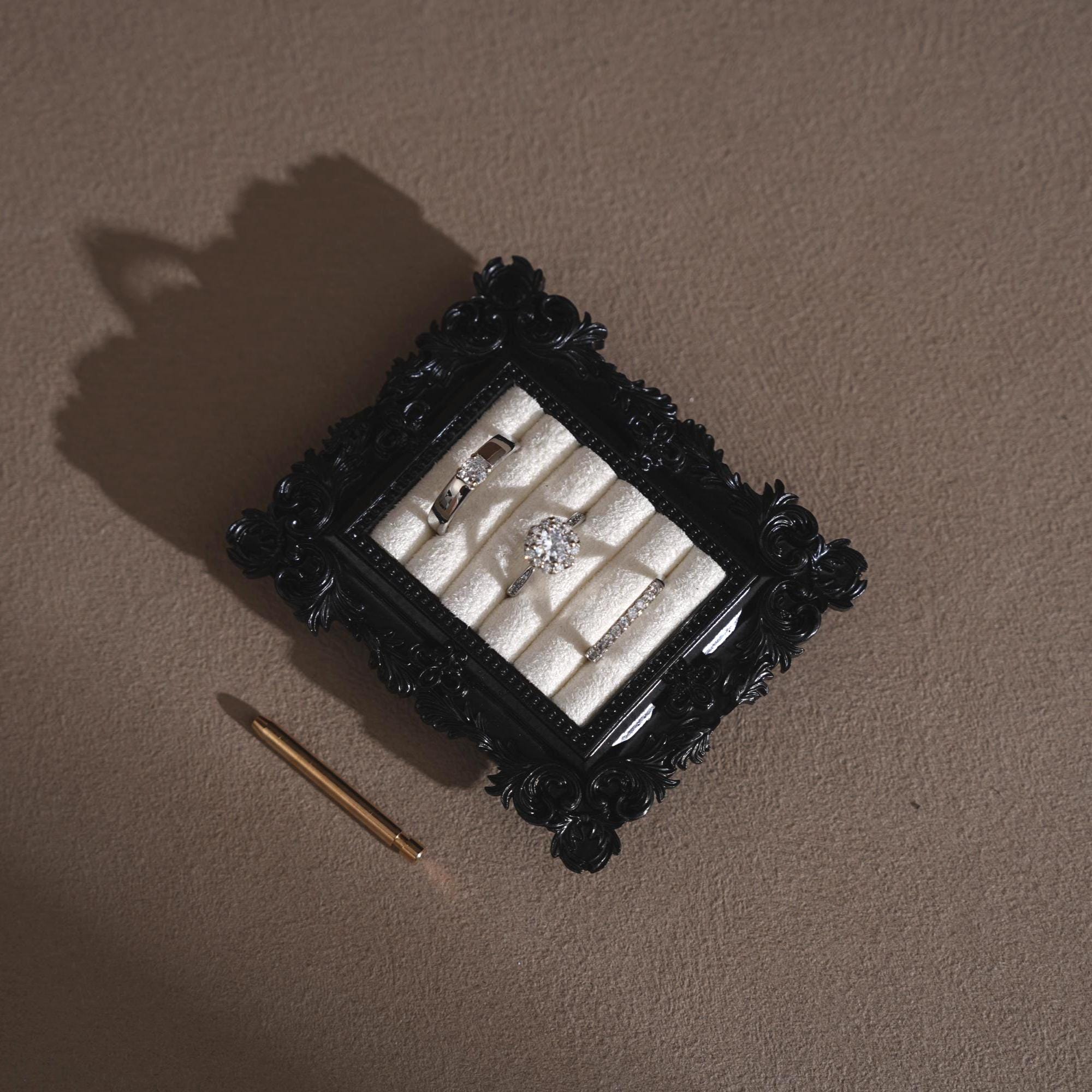 Black Rococo Ring & Earring Display Stand