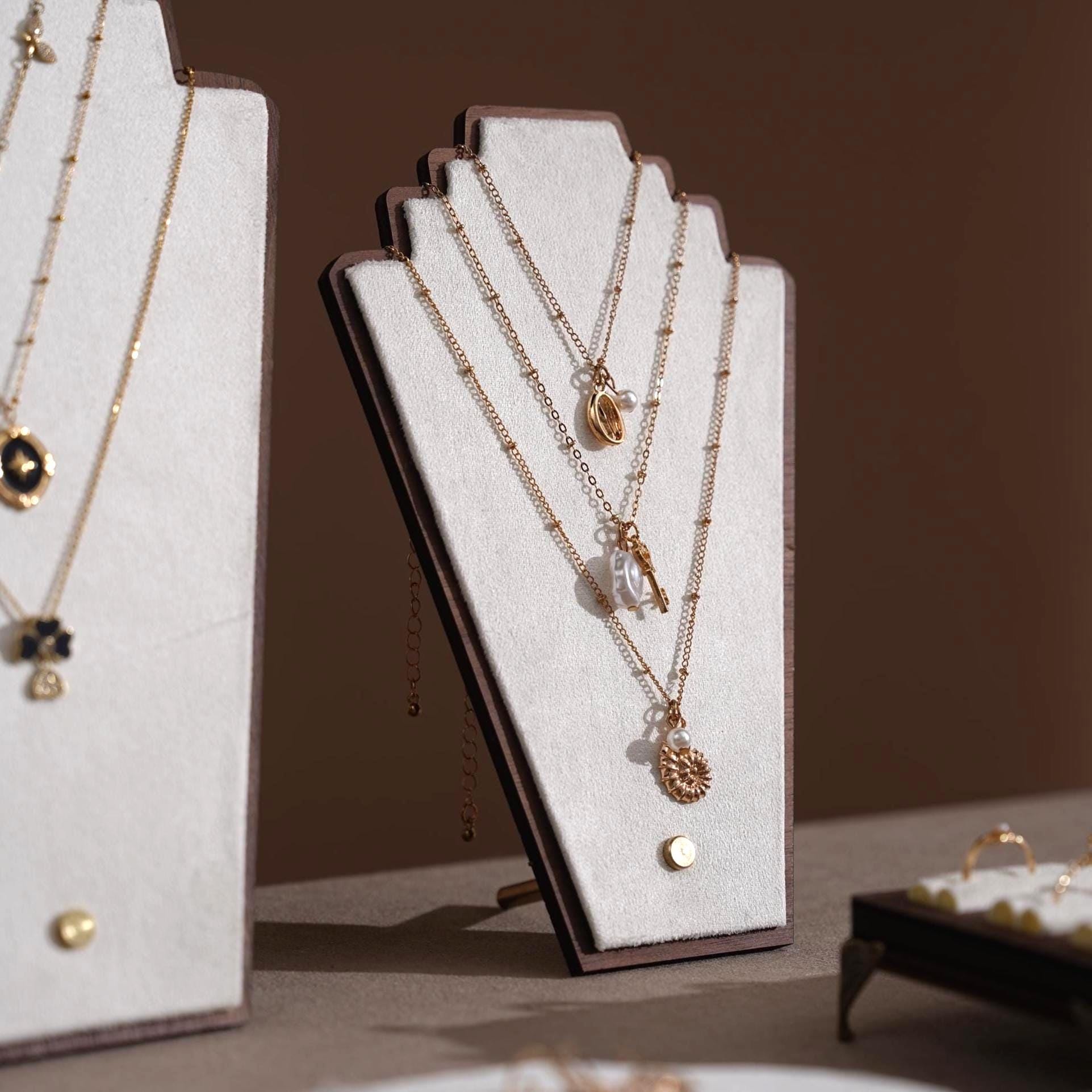 Walnut Veneer Jewelry Display Set: Green Faux Leather Event Showcase Fair