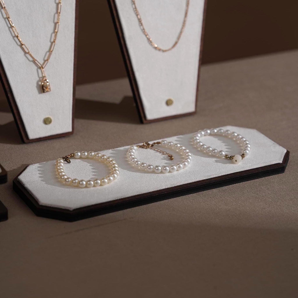 Walnut Veneer Jewelry Display Set: Green Faux Leather Event Showcase Fair