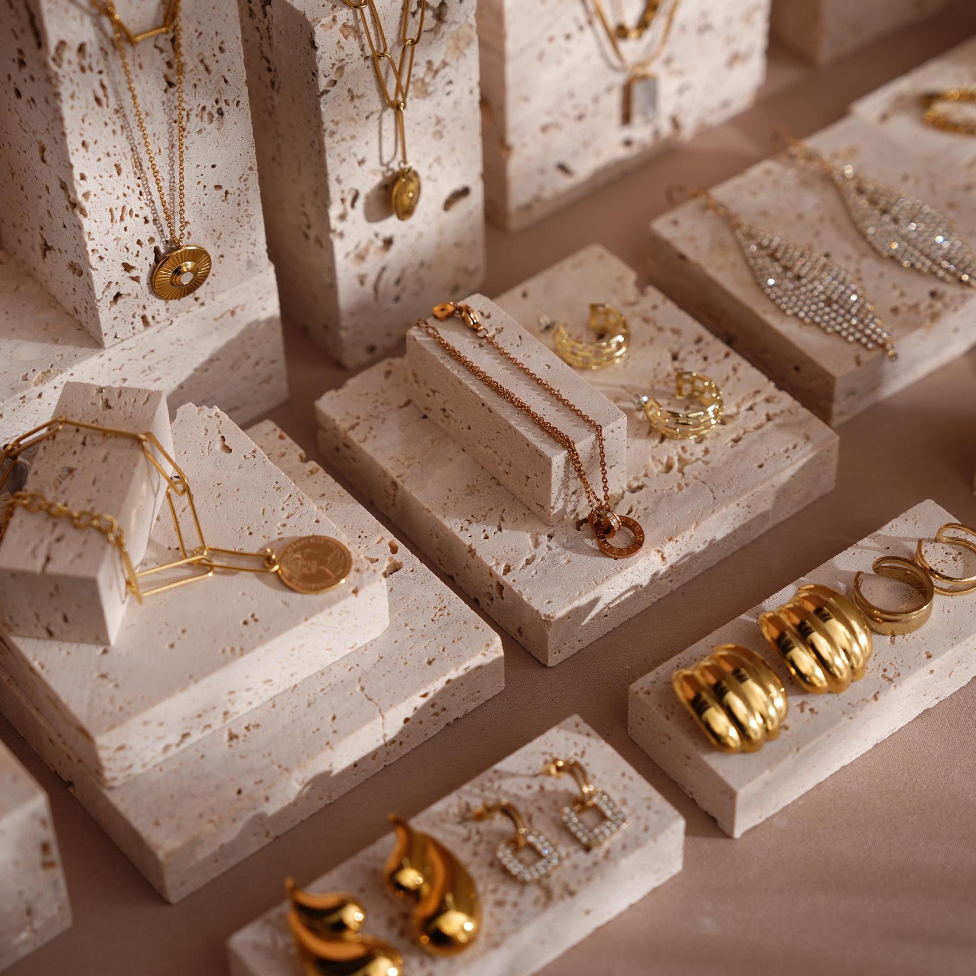 Yellow Travertine Jewelry Display Set: 22-Piece Boutique Collection