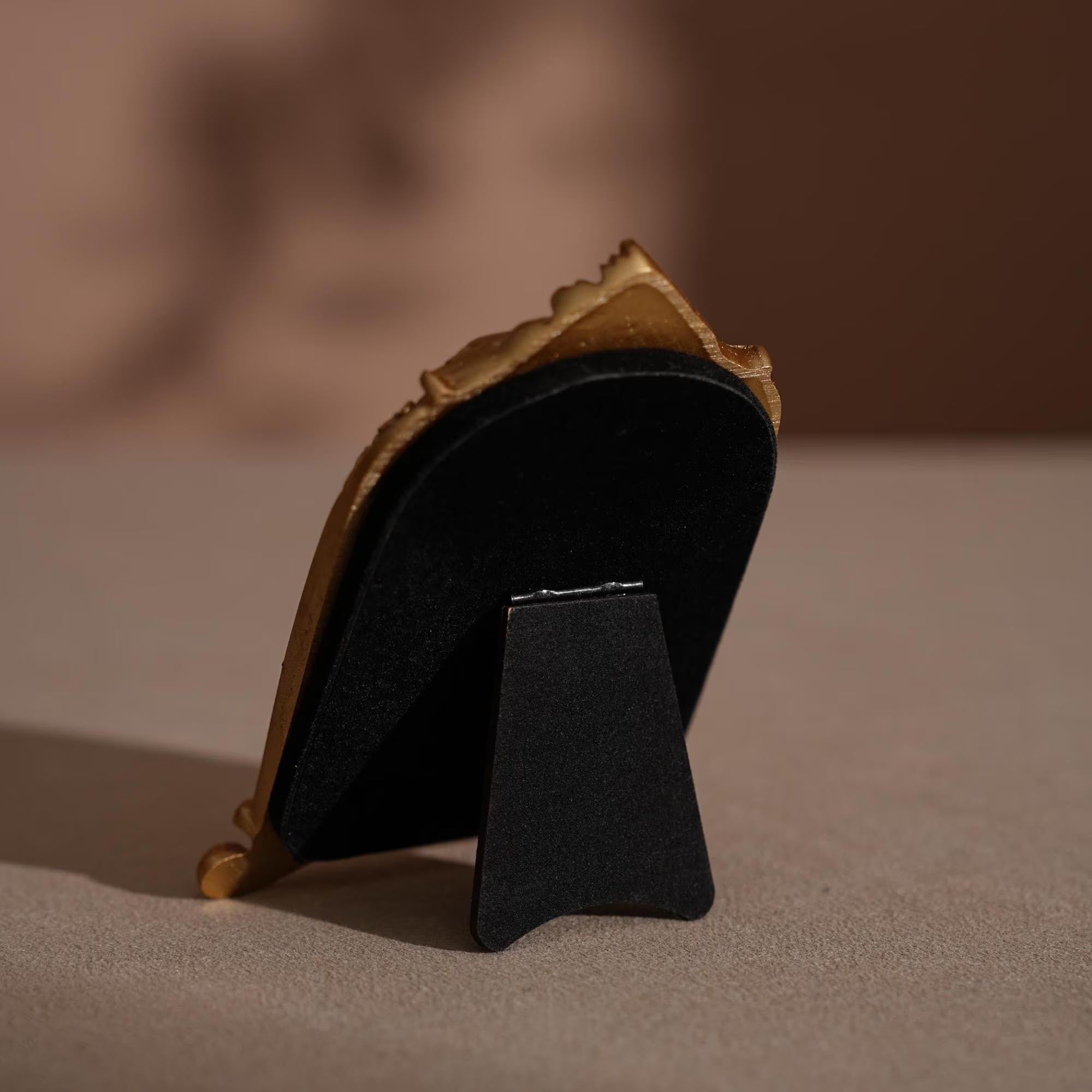 Lucky Clover Rococo Ring Stand