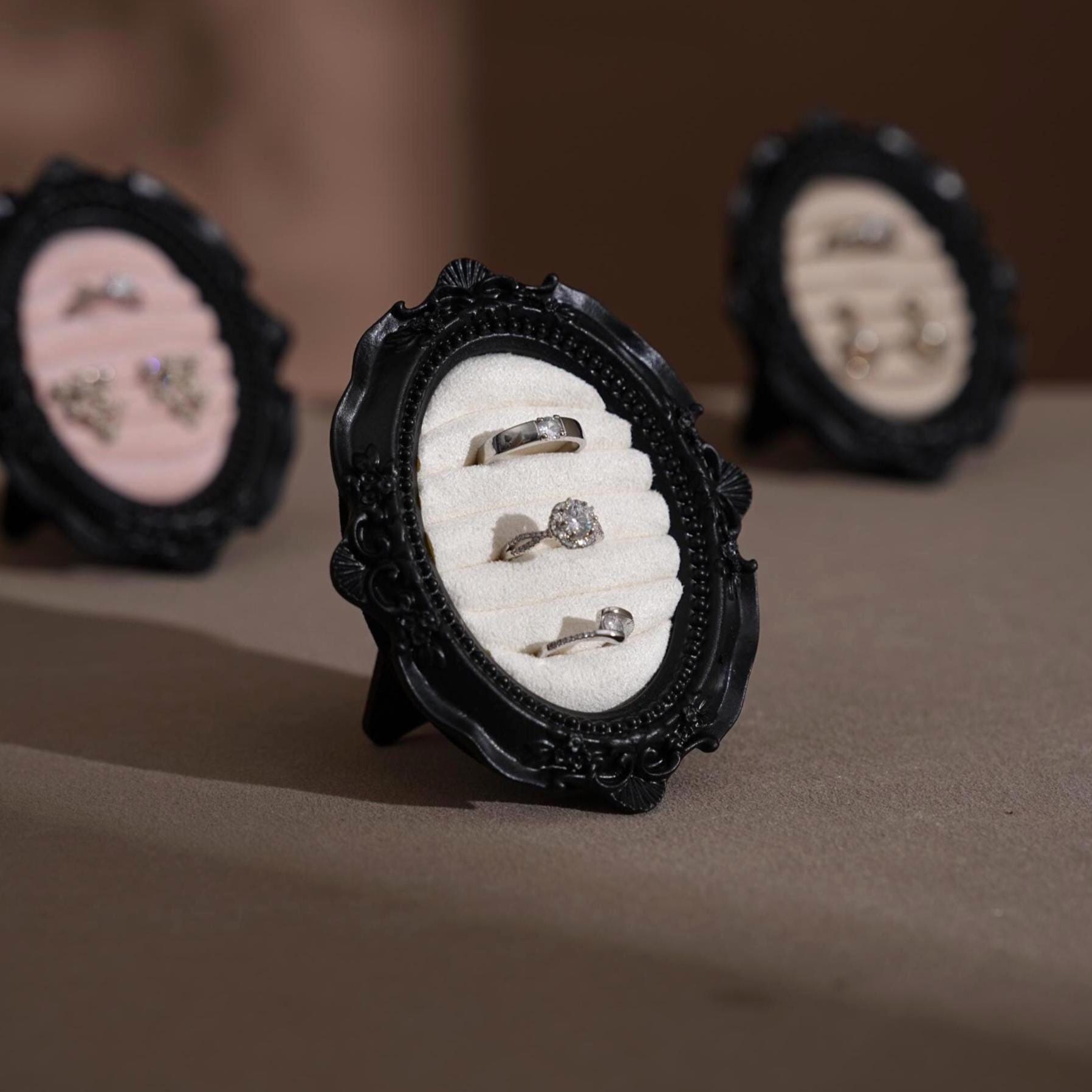 Oval Rococo Ring Display Frame