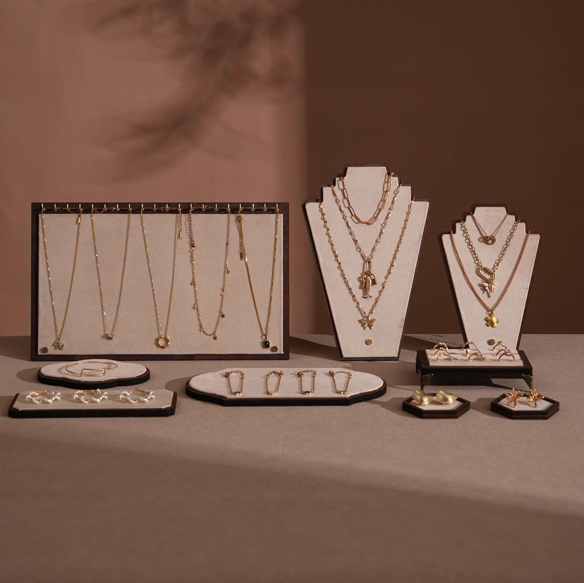 Walnut Veneer Jewelry Display Set: Green Faux Leather Event Showcase Fair