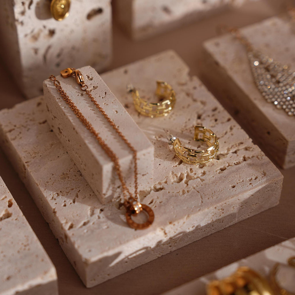 Yellow Travertine Jewelry Display Set: 22-Piece Boutique Collection
